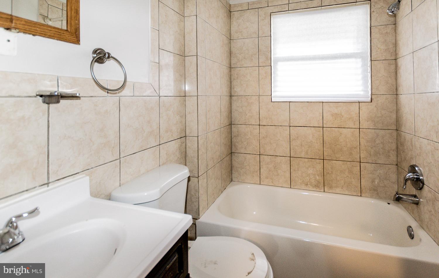 HIGHLAND GARDENS - Residential