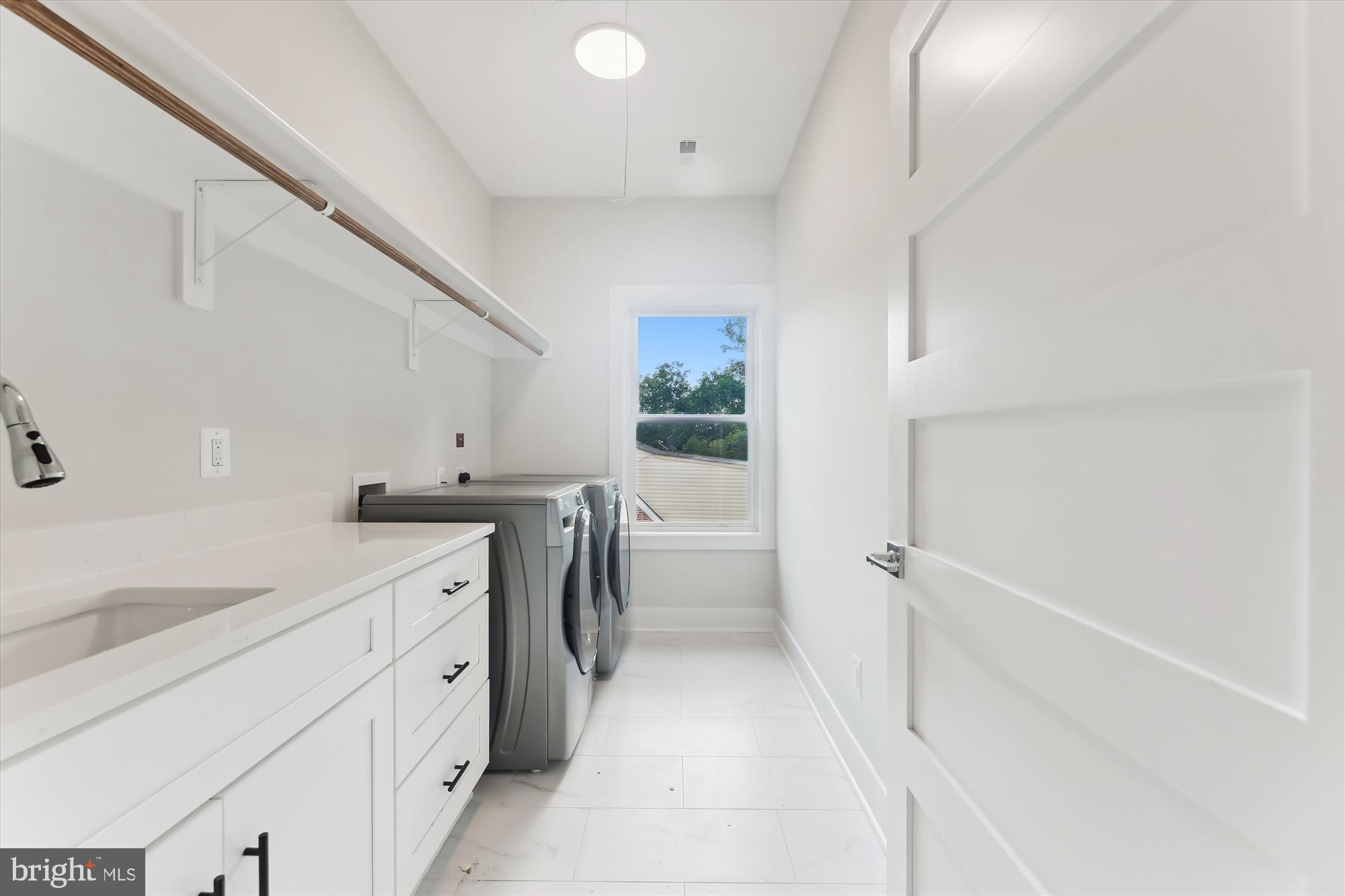 MOUNT VERNON - Residential