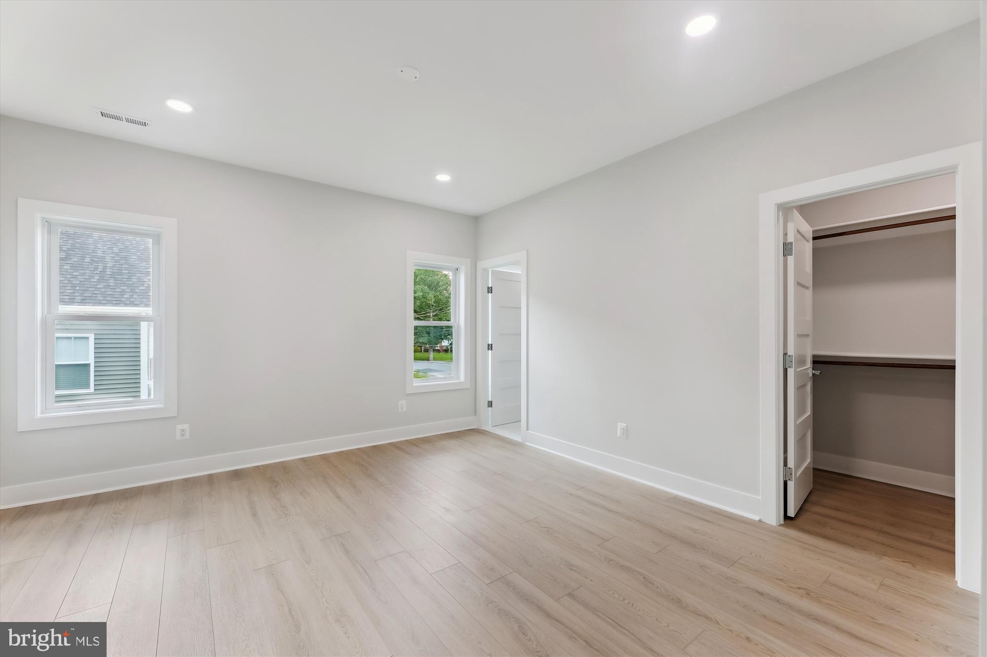 MOUNT VERNON - Residential