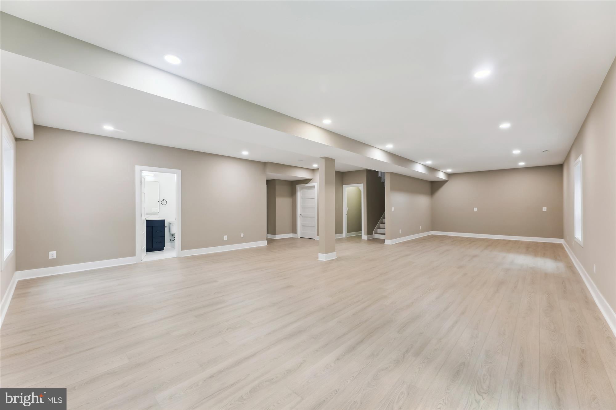 MOUNT VERNON - Residential