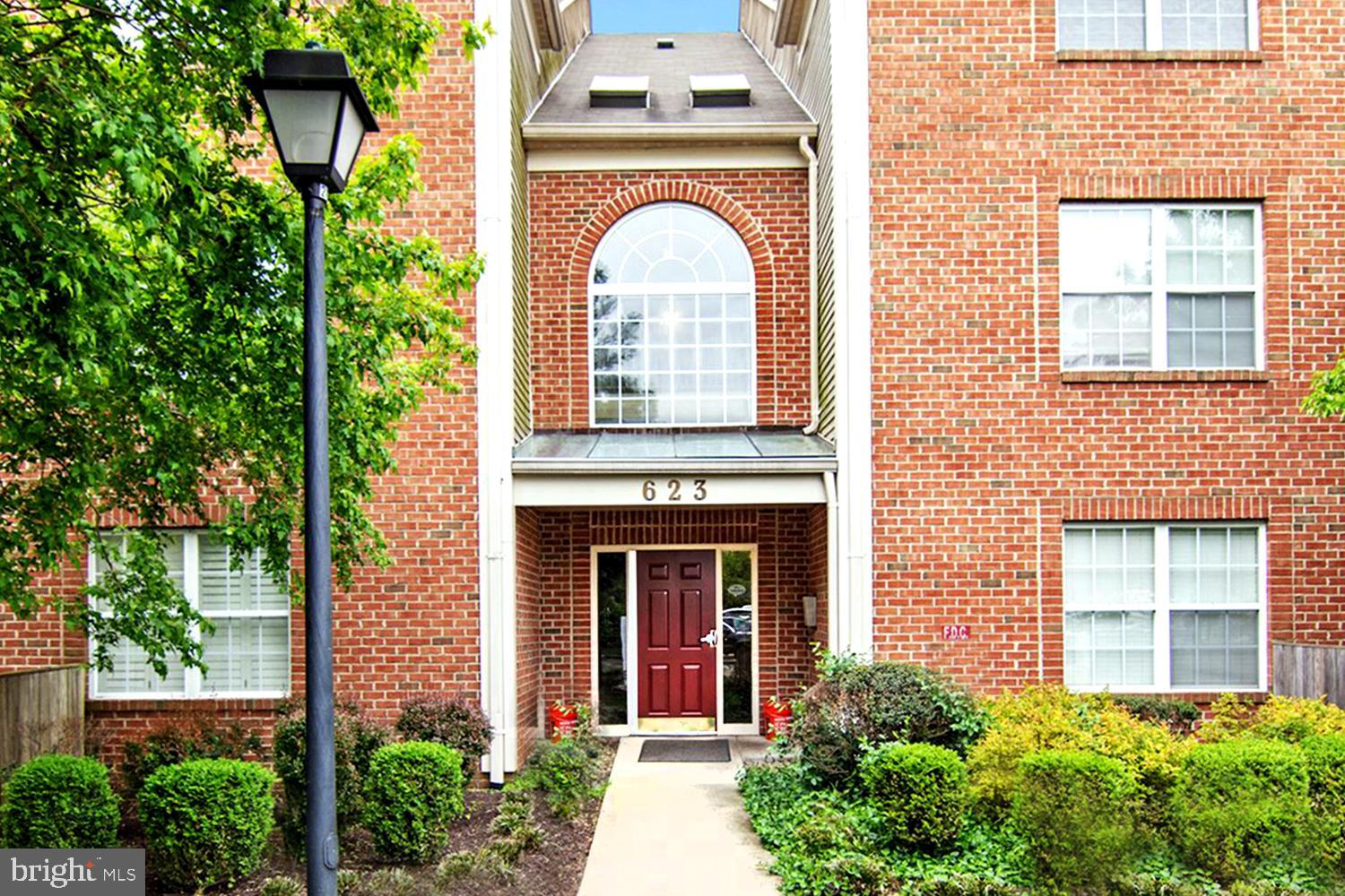 ADMIRAL REACH AT HARBOUR GATES - Residential