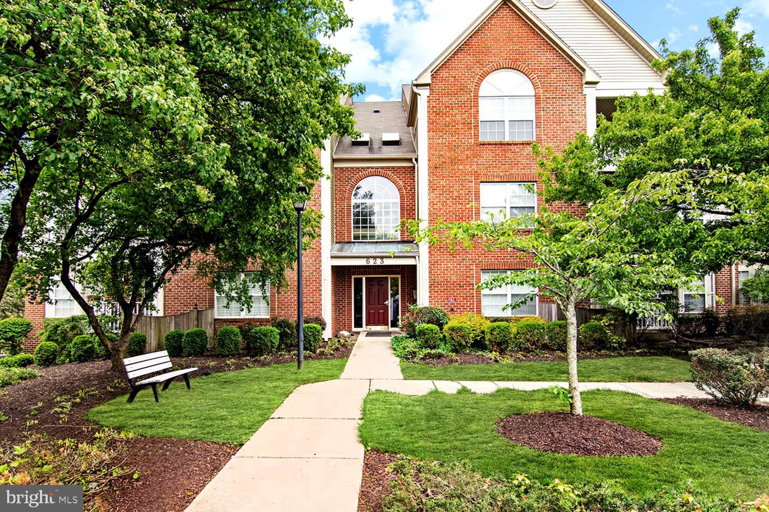 ADMIRAL REACH AT HARBOUR GATES - Residential