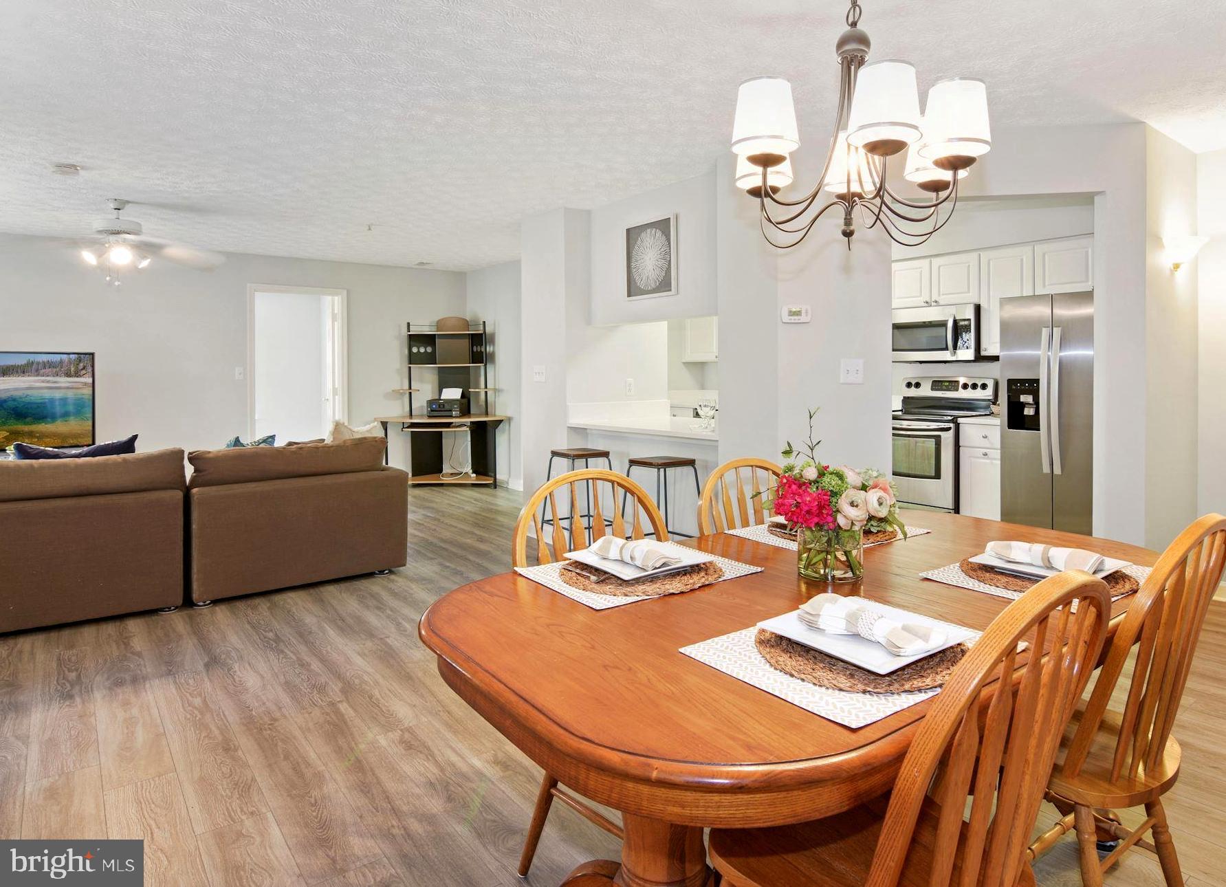 ADMIRAL REACH AT HARBOUR GATES - Residential