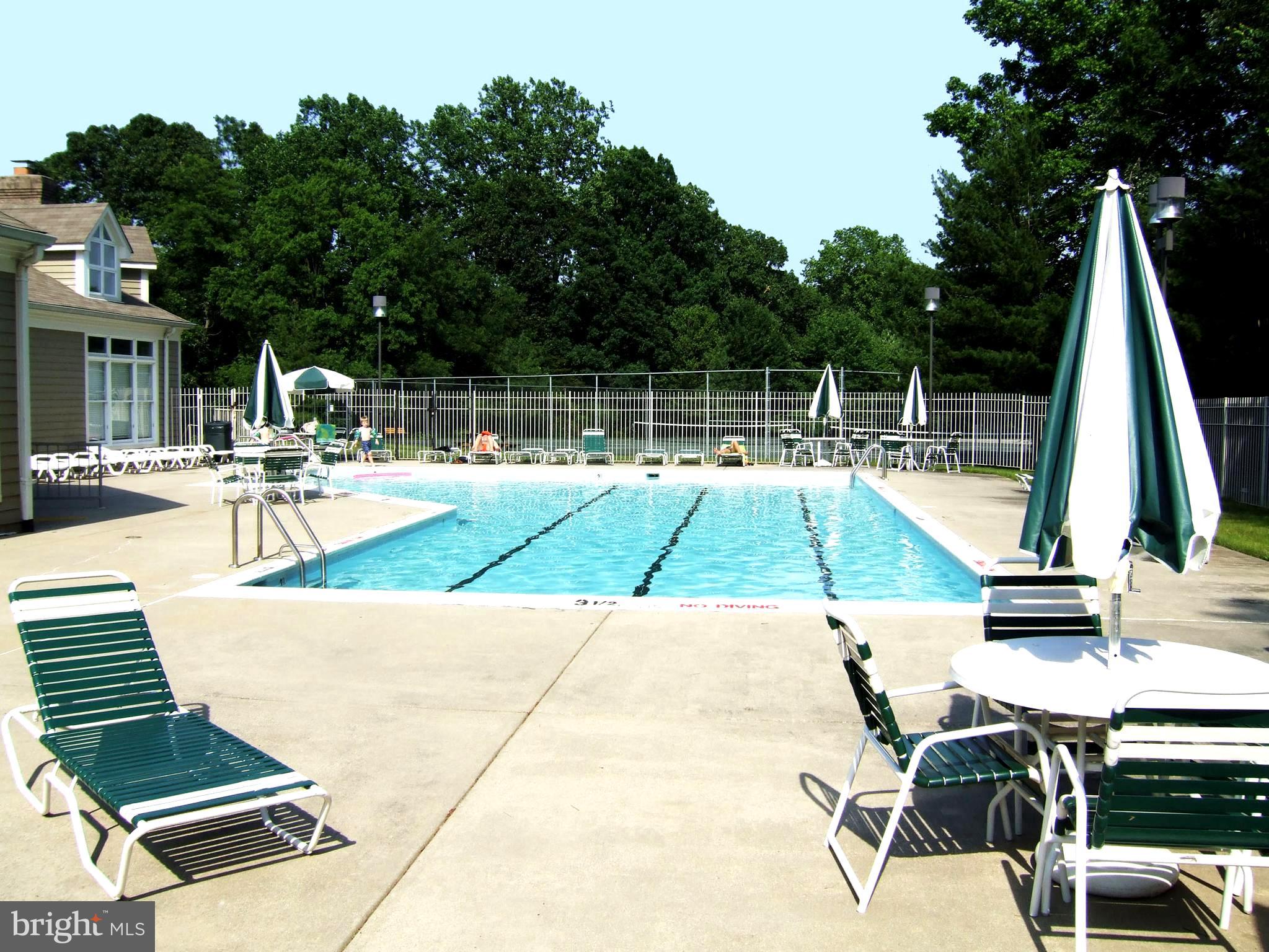 ADMIRAL REACH AT HARBOUR GATES - Residential