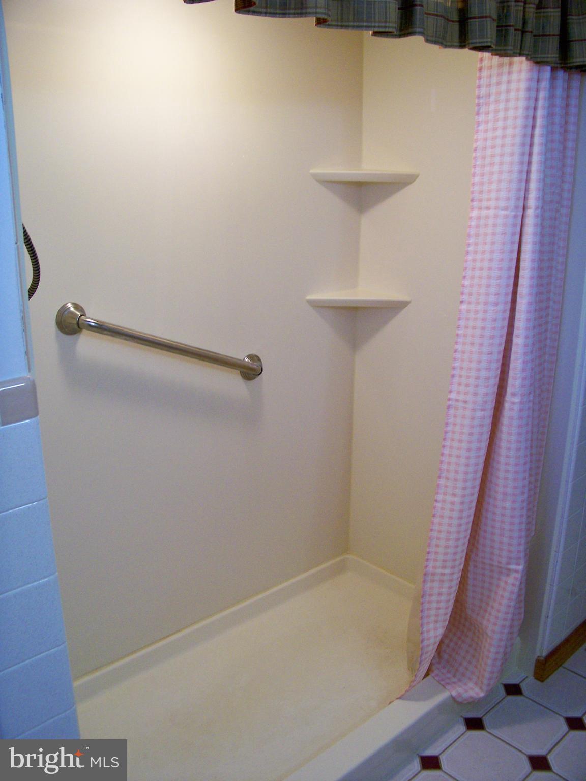 QUARRYVILLE - Residential