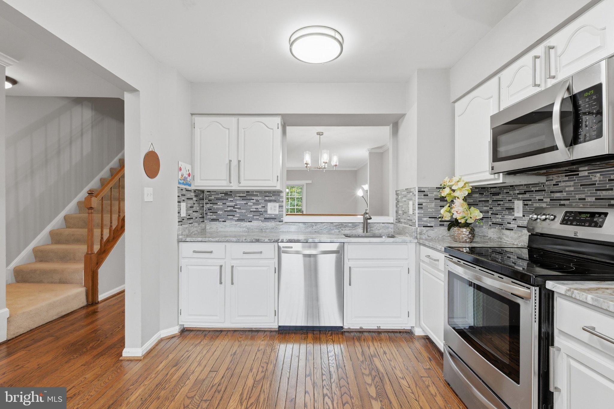 6303 MARY TODD COURT