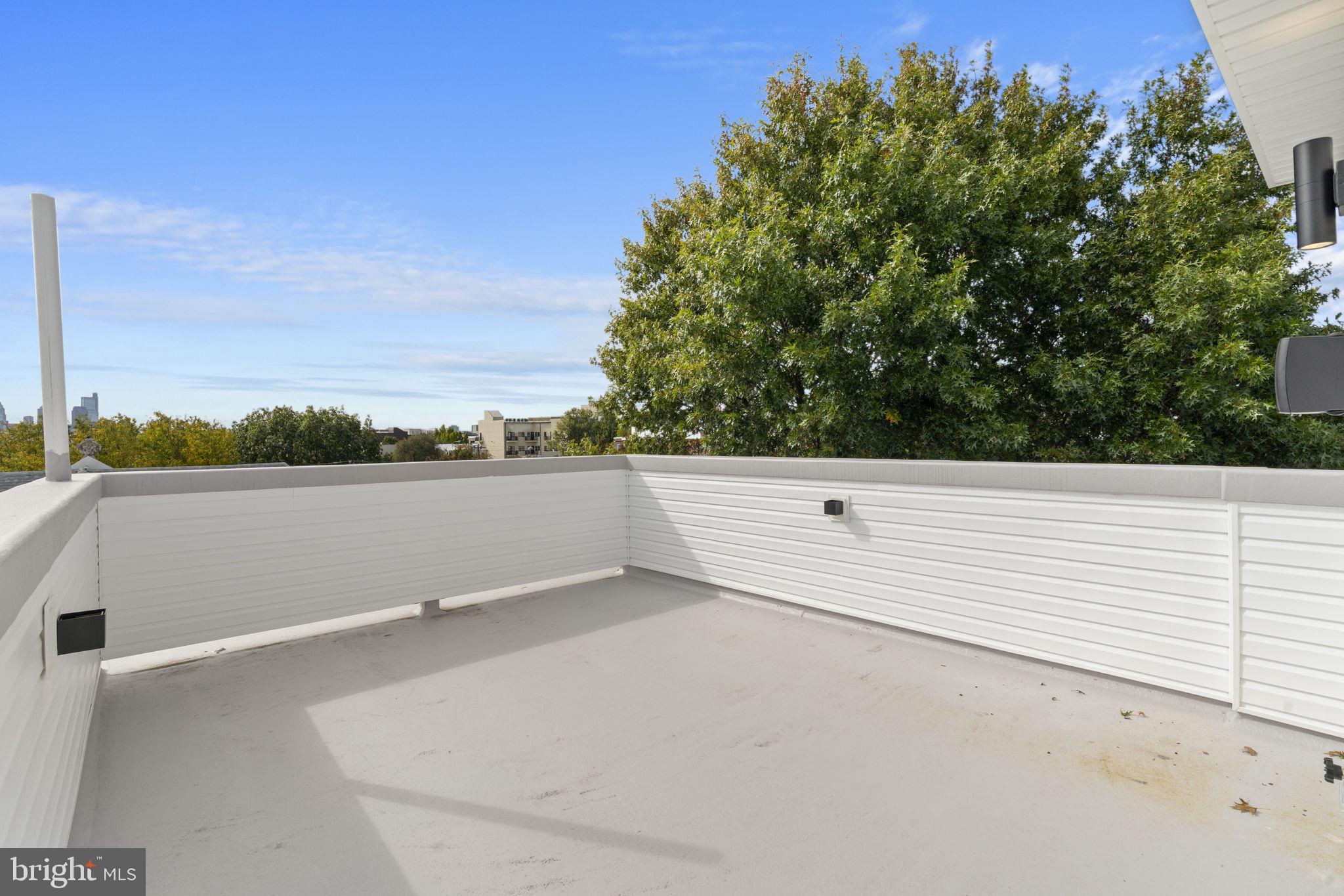 WHITMAN - Residential