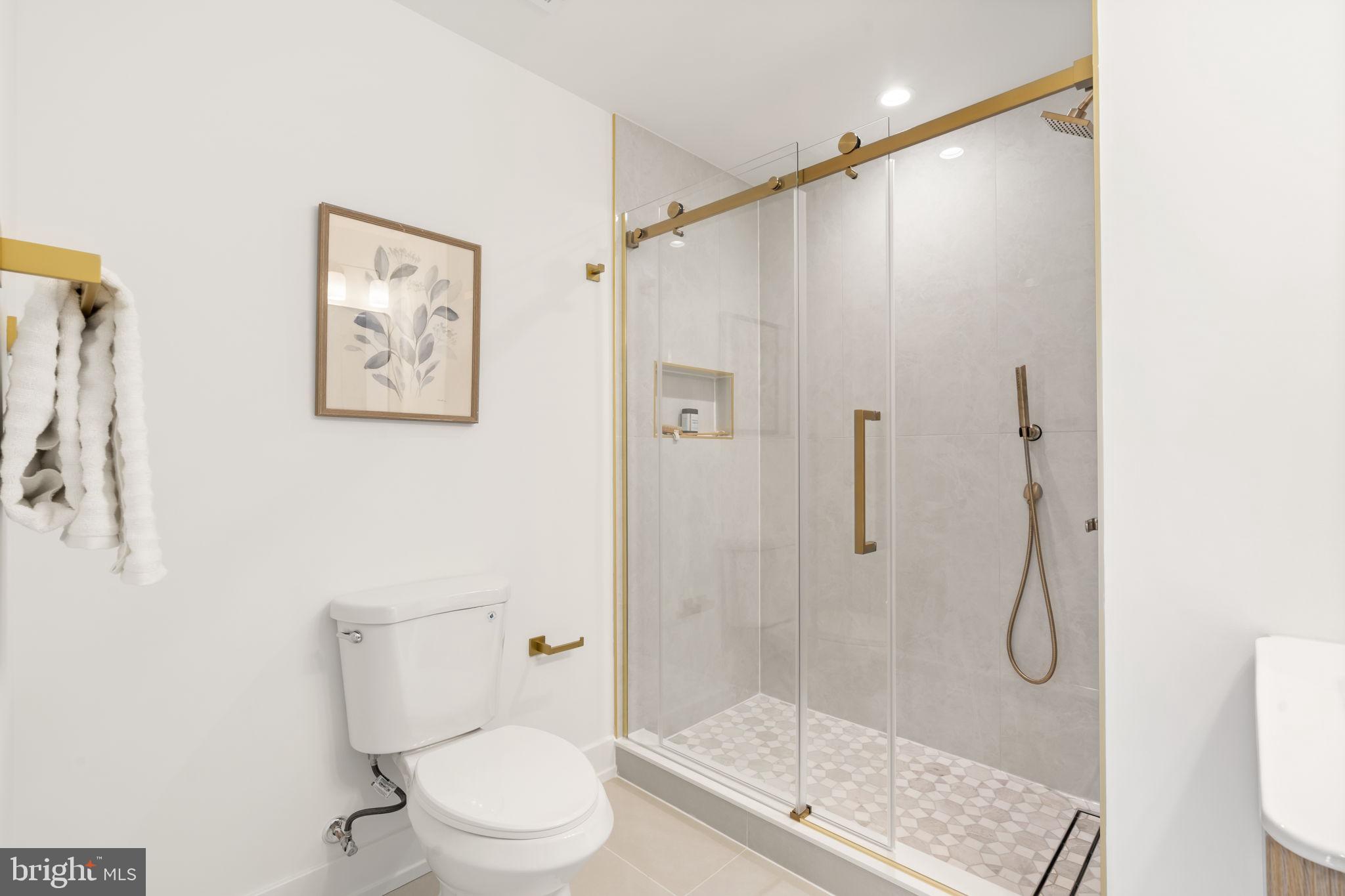 WHITMAN - Residential