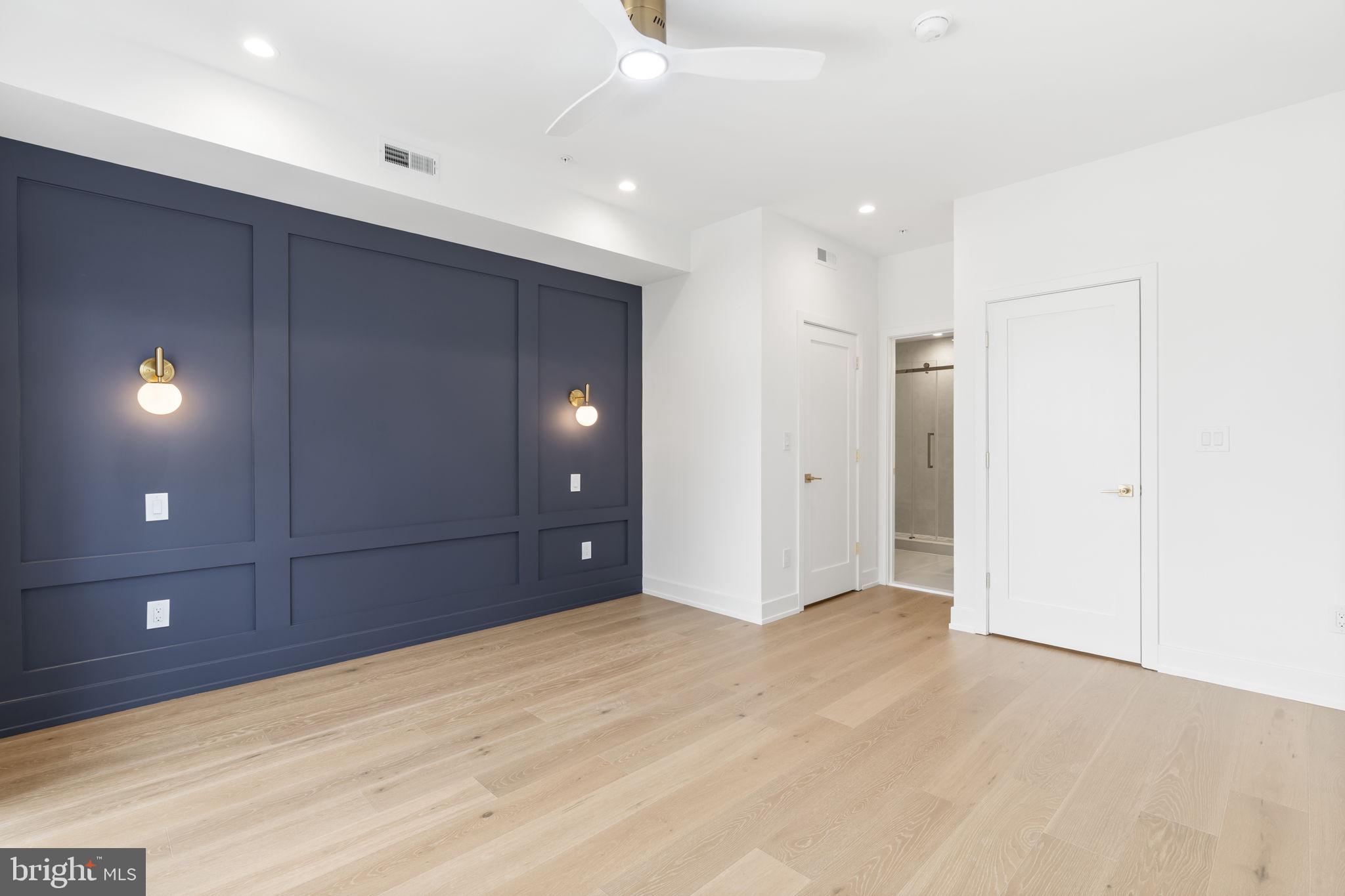 WHITMAN - Residential