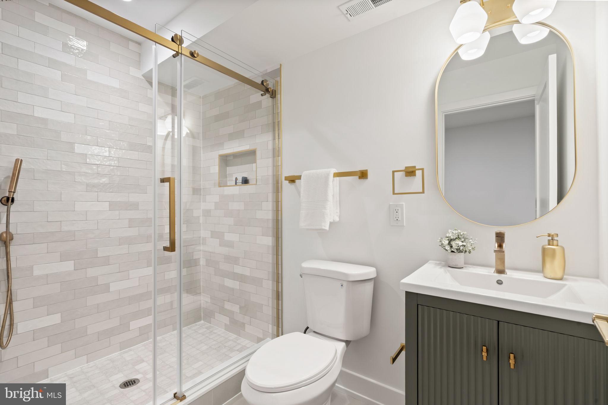 WHITMAN - Residential