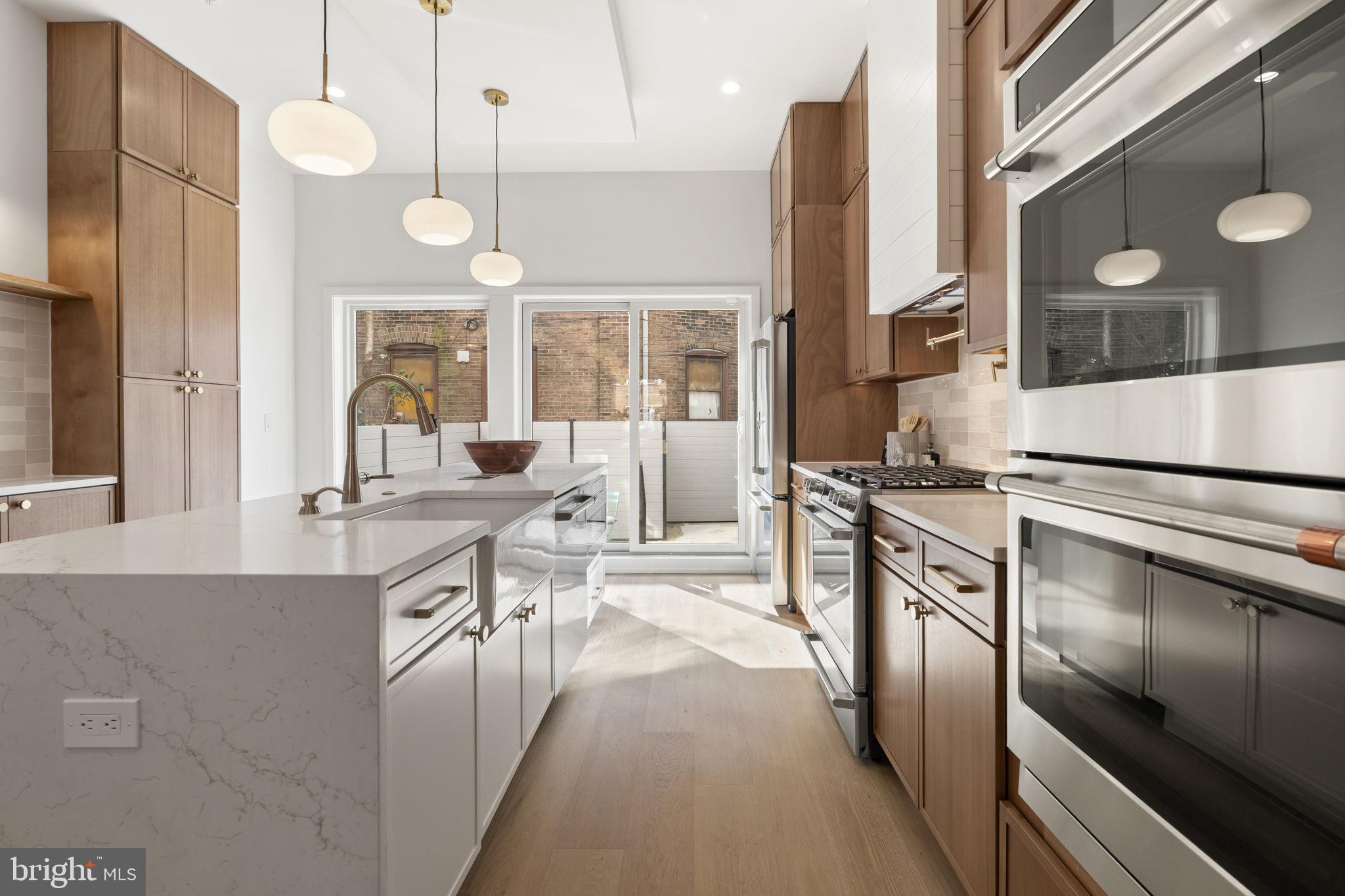 WHITMAN - Residential