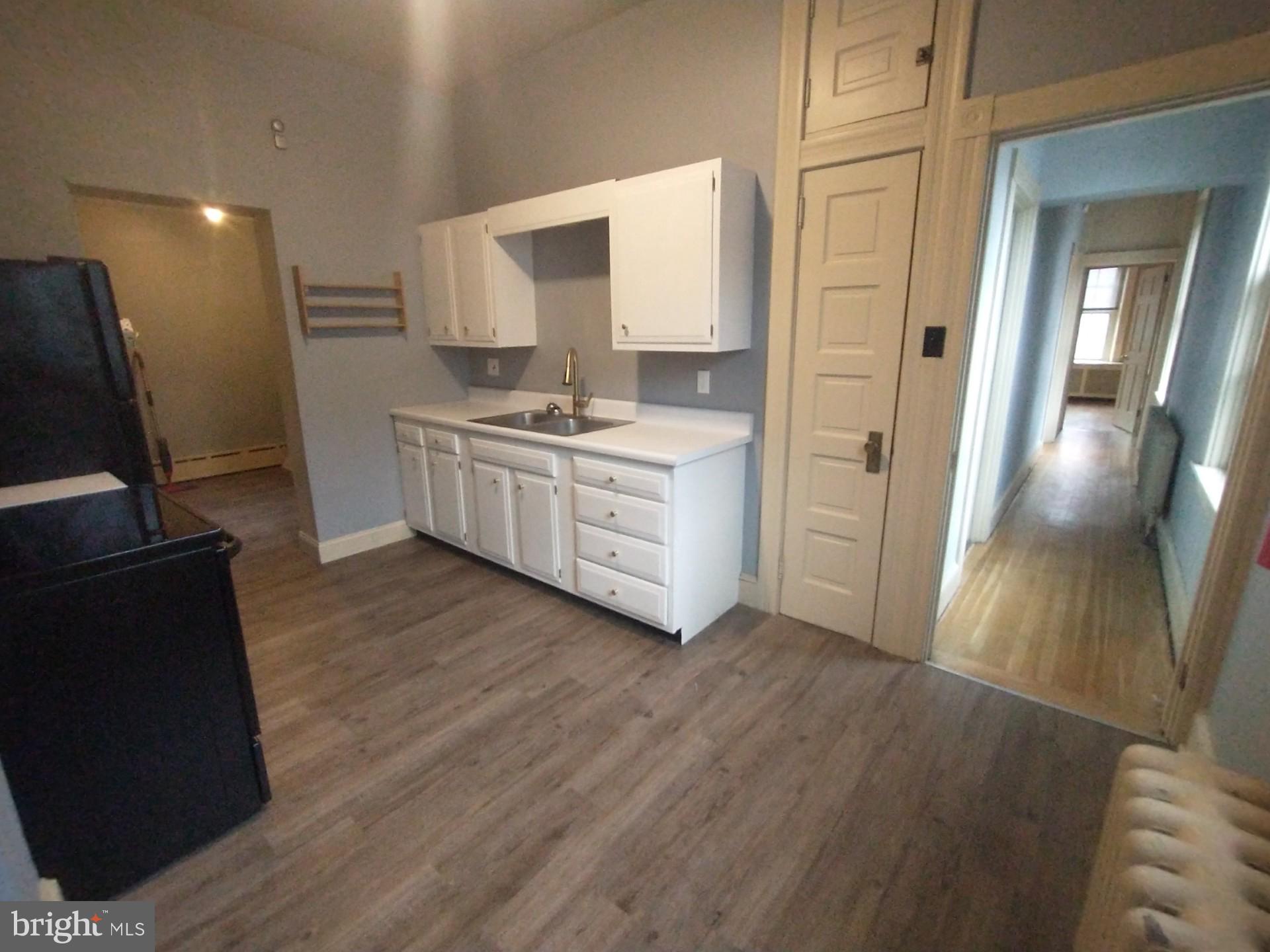 DOWNTOWN LANCASTER - Residential Income