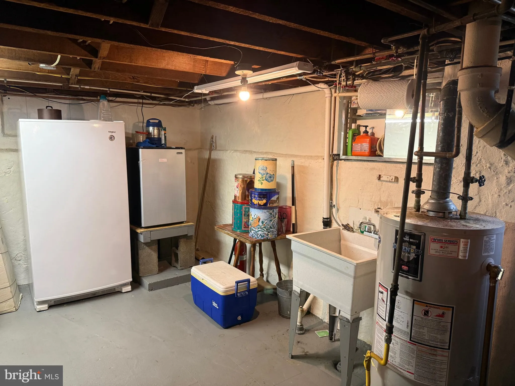 Woodbury, New Jersey 08096, United States, 6 Bedrooms Bedrooms, ,3 BathroomsBathrooms,Residential,Active,147703