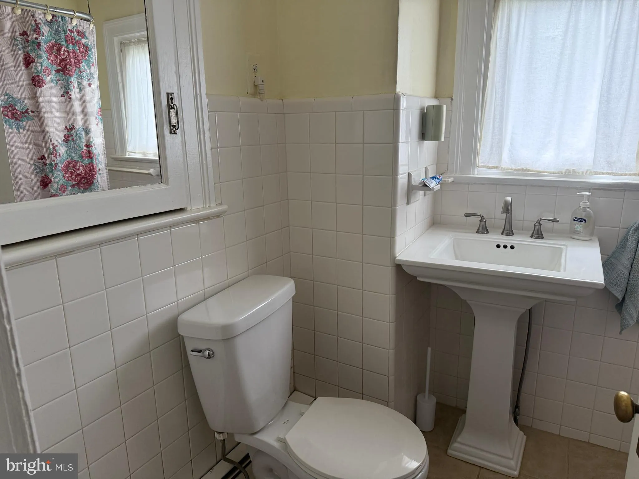 Woodbury, New Jersey 08096, United States, 6 Bedrooms Bedrooms, ,3 BathroomsBathrooms,Residential,Active,147703