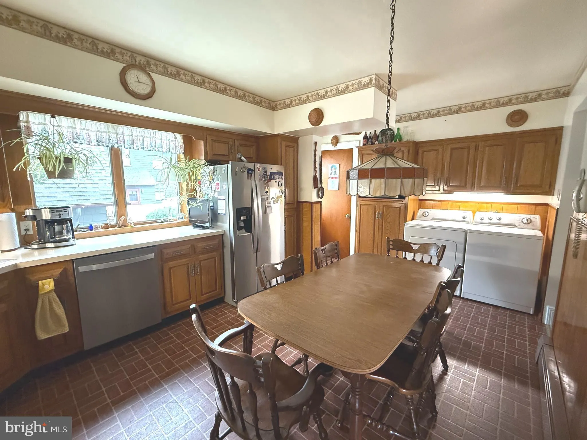 Woodbury, New Jersey 08096, United States, 6 Bedrooms Bedrooms, ,3 BathroomsBathrooms,Residential,Active,147703