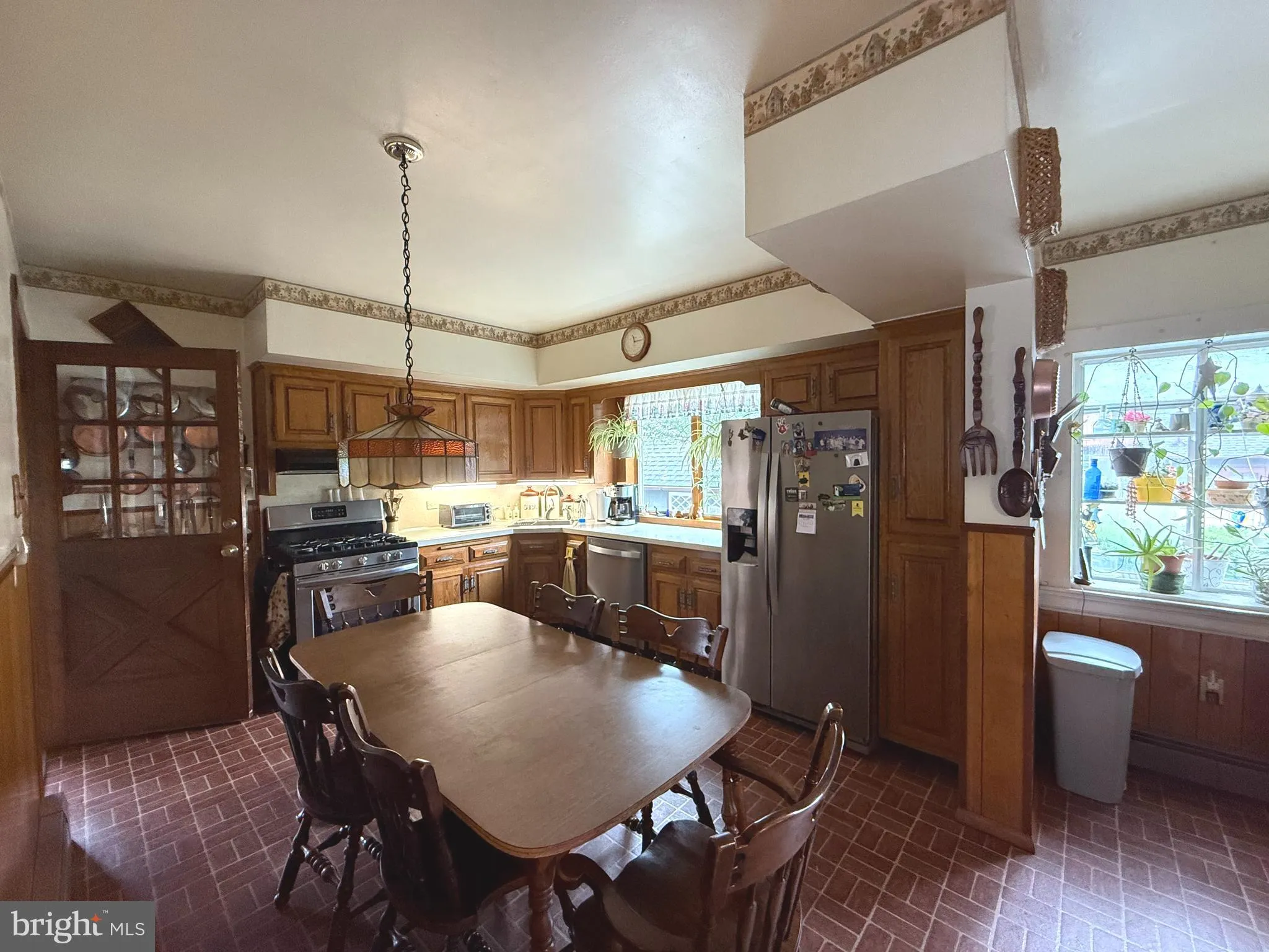 Woodbury, New Jersey 08096, United States, 6 Bedrooms Bedrooms, ,3 BathroomsBathrooms,Residential,Active,147703