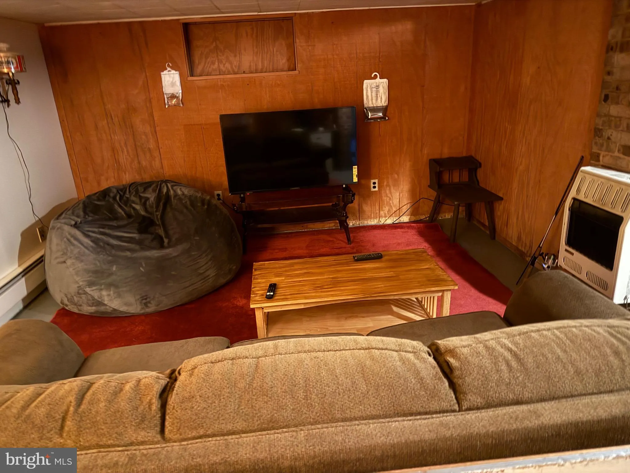 Woodbury, New Jersey 08096, United States, 6 Bedrooms Bedrooms, ,3 BathroomsBathrooms,Residential,Active,147703