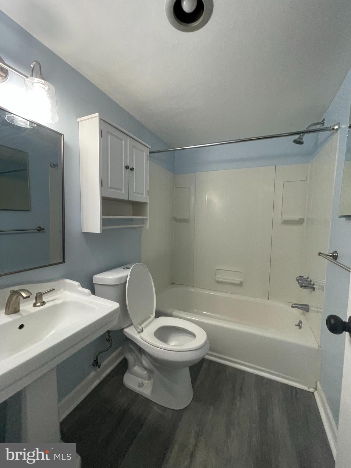 LAFAYETTE PARK CONDOMINIUM - Residential