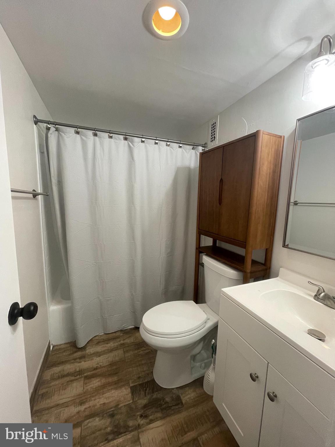 LAFAYETTE PARK CONDOMINIUM - Residential