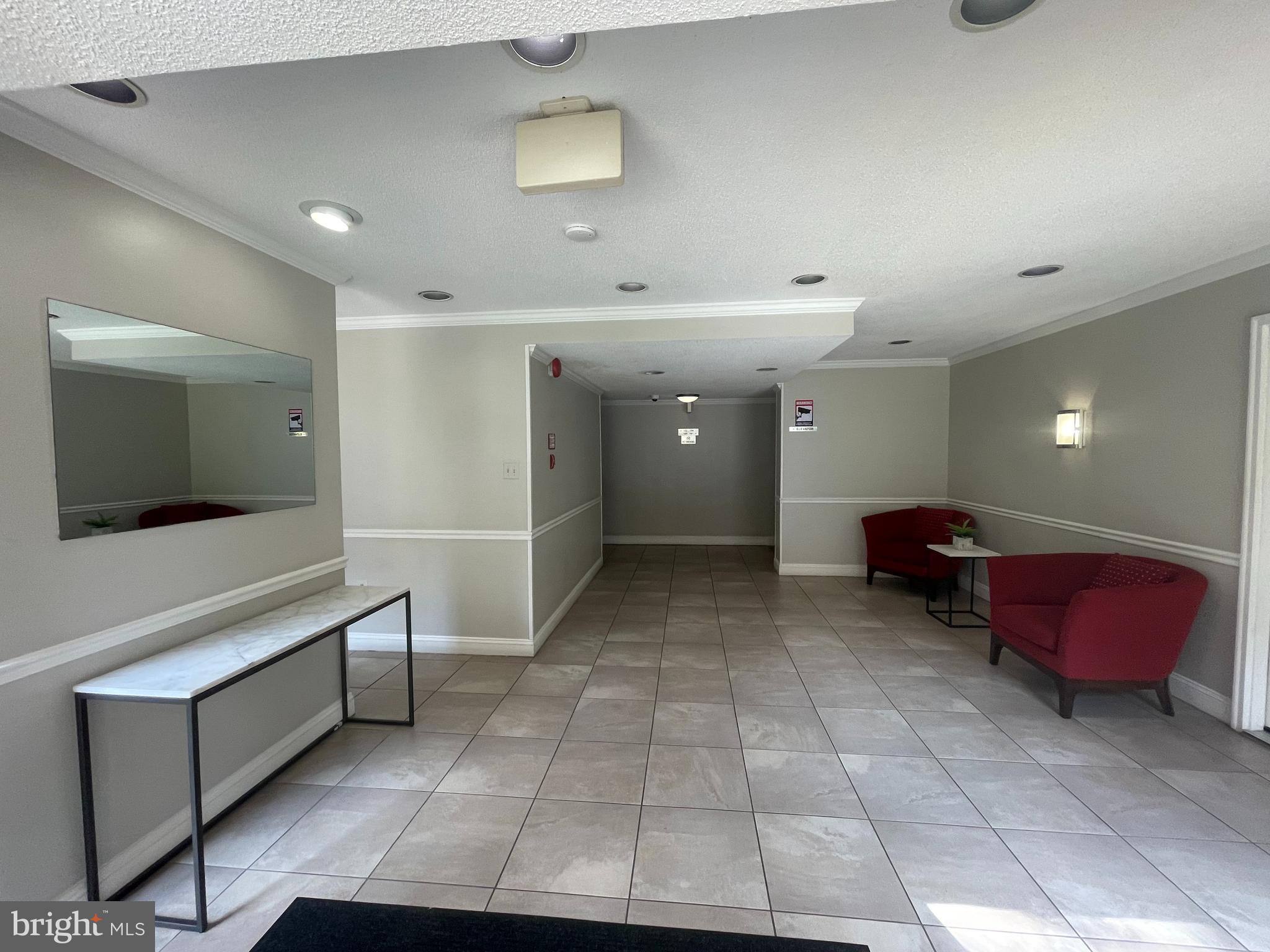 LAFAYETTE PARK CONDOMINIUM - Residential