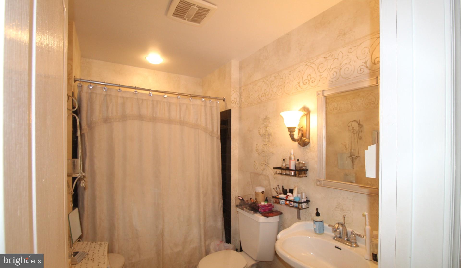 MADISON RIDGE - Residential