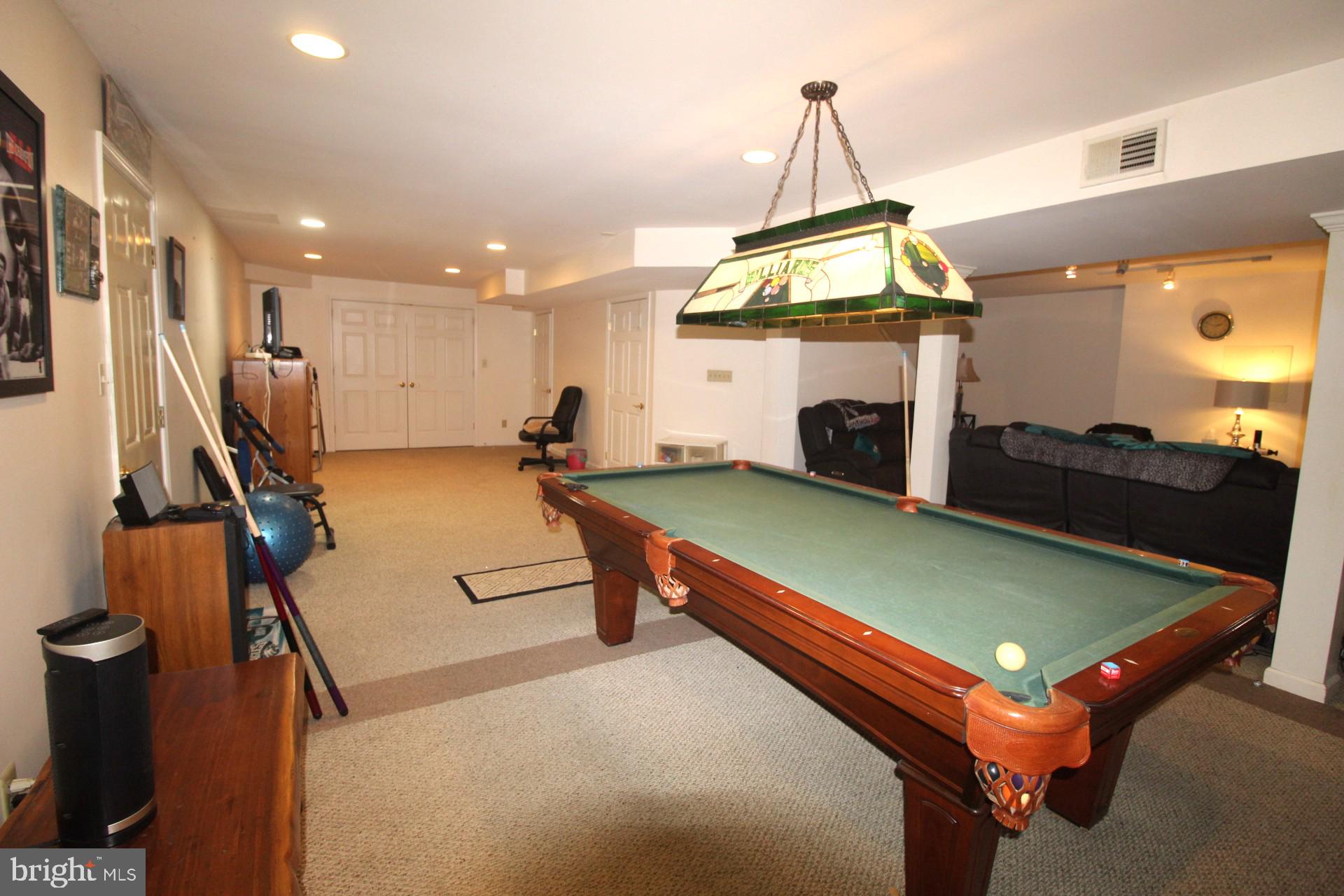 MADISON RIDGE - Residential