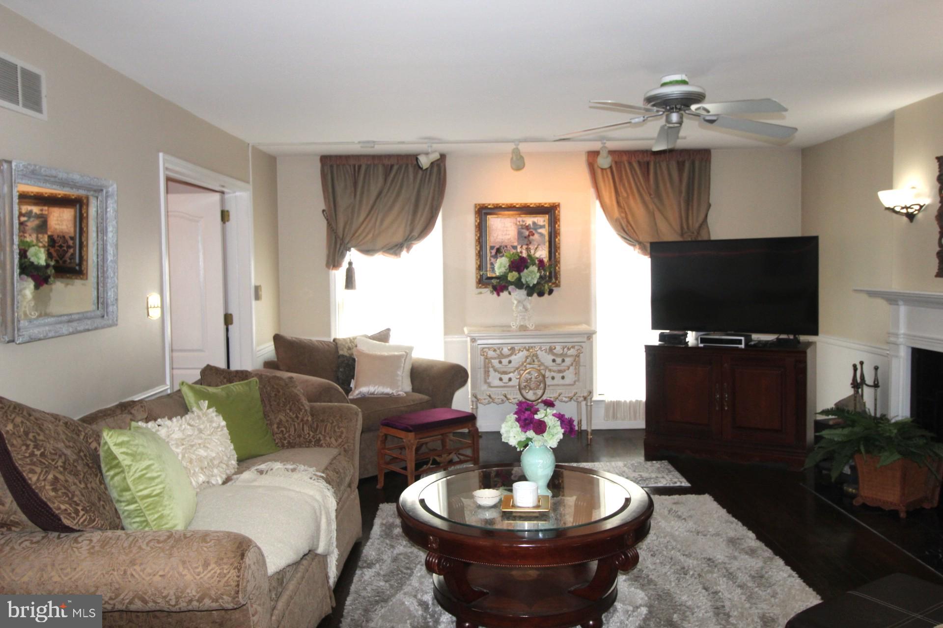 MADISON RIDGE - Residential