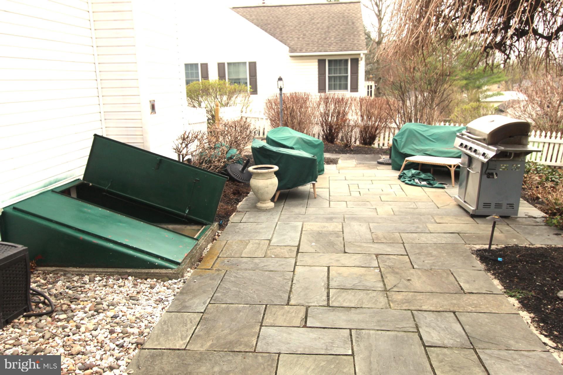 MADISON RIDGE - Residential