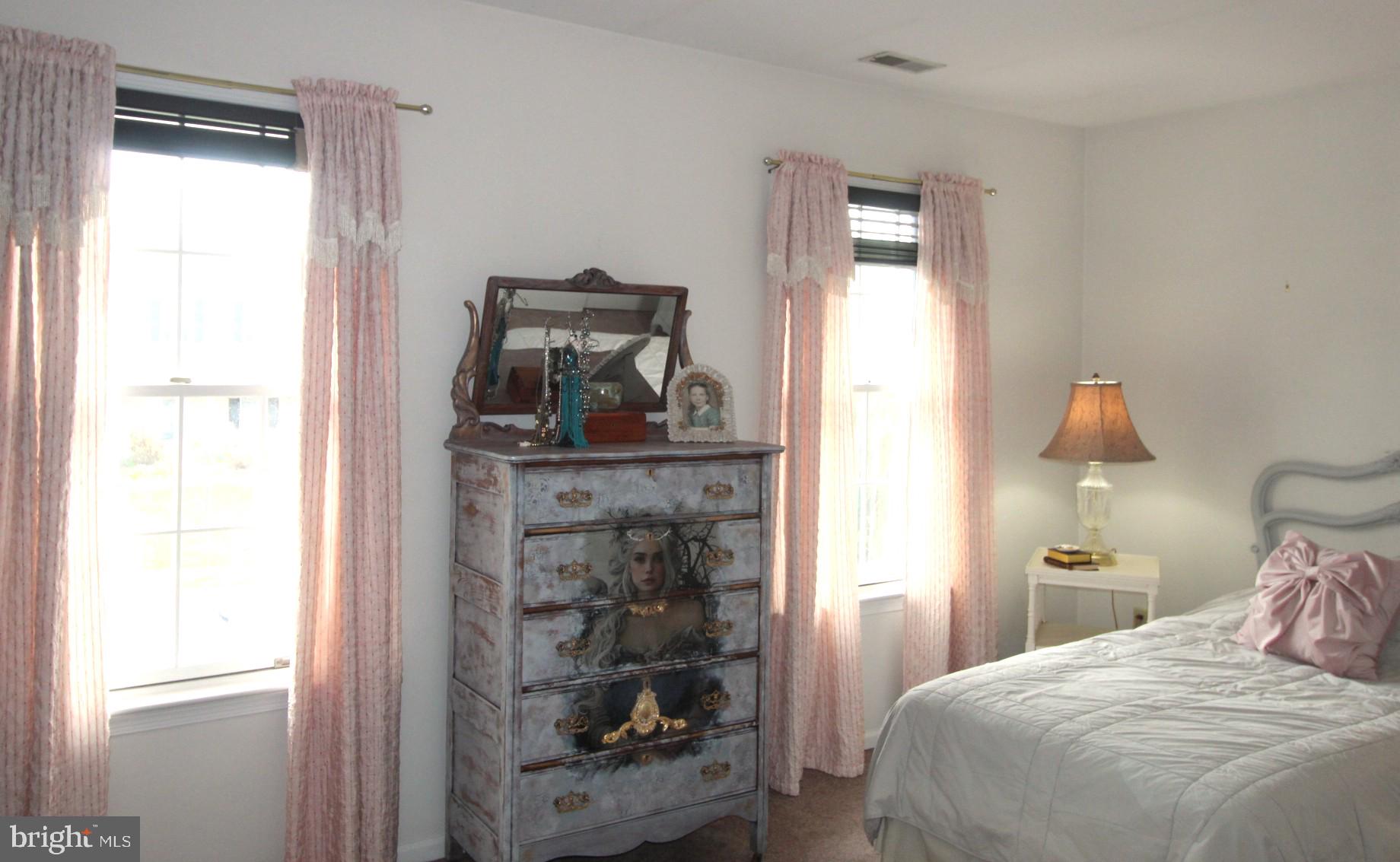 MADISON RIDGE - Residential