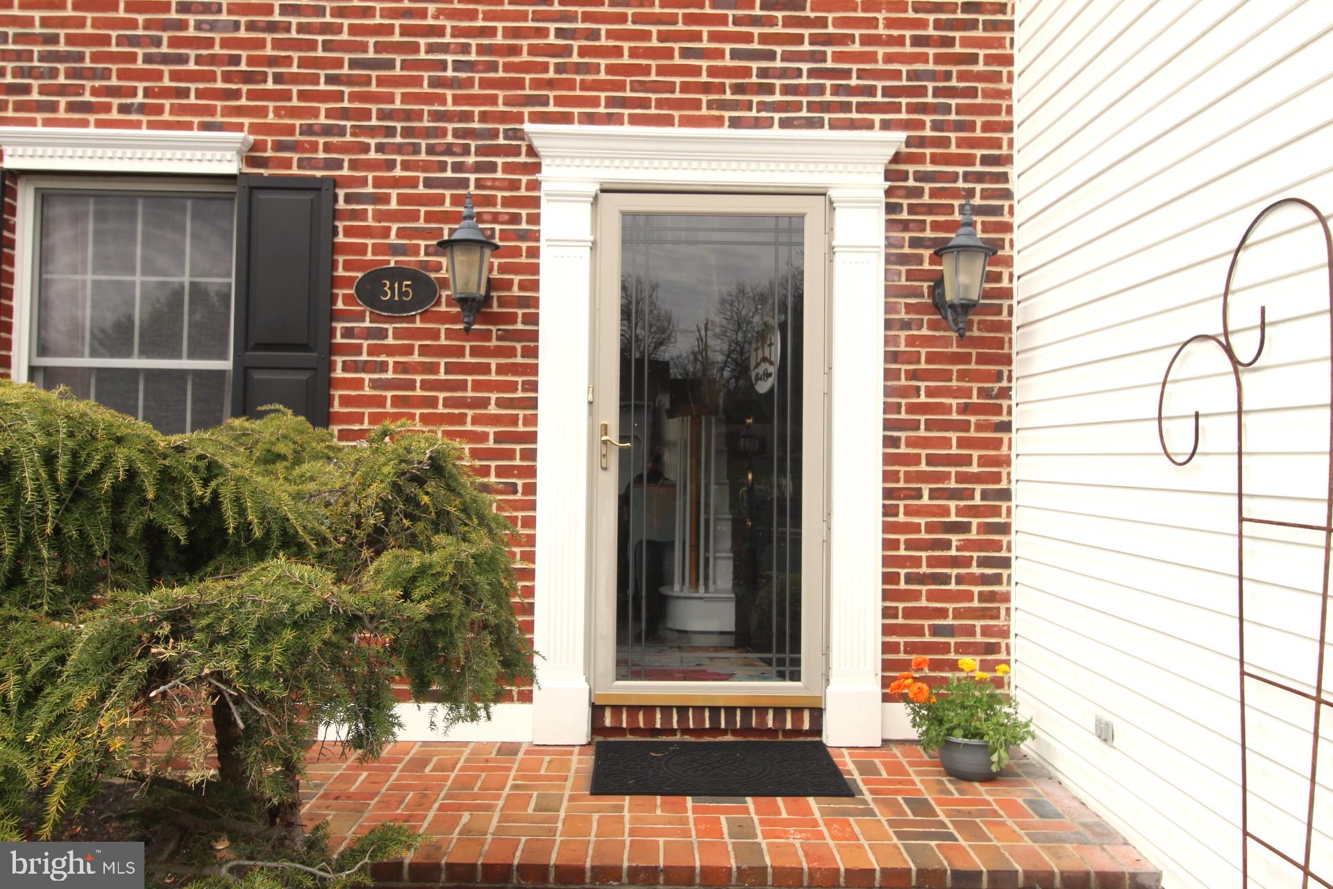 MADISON RIDGE - Residential