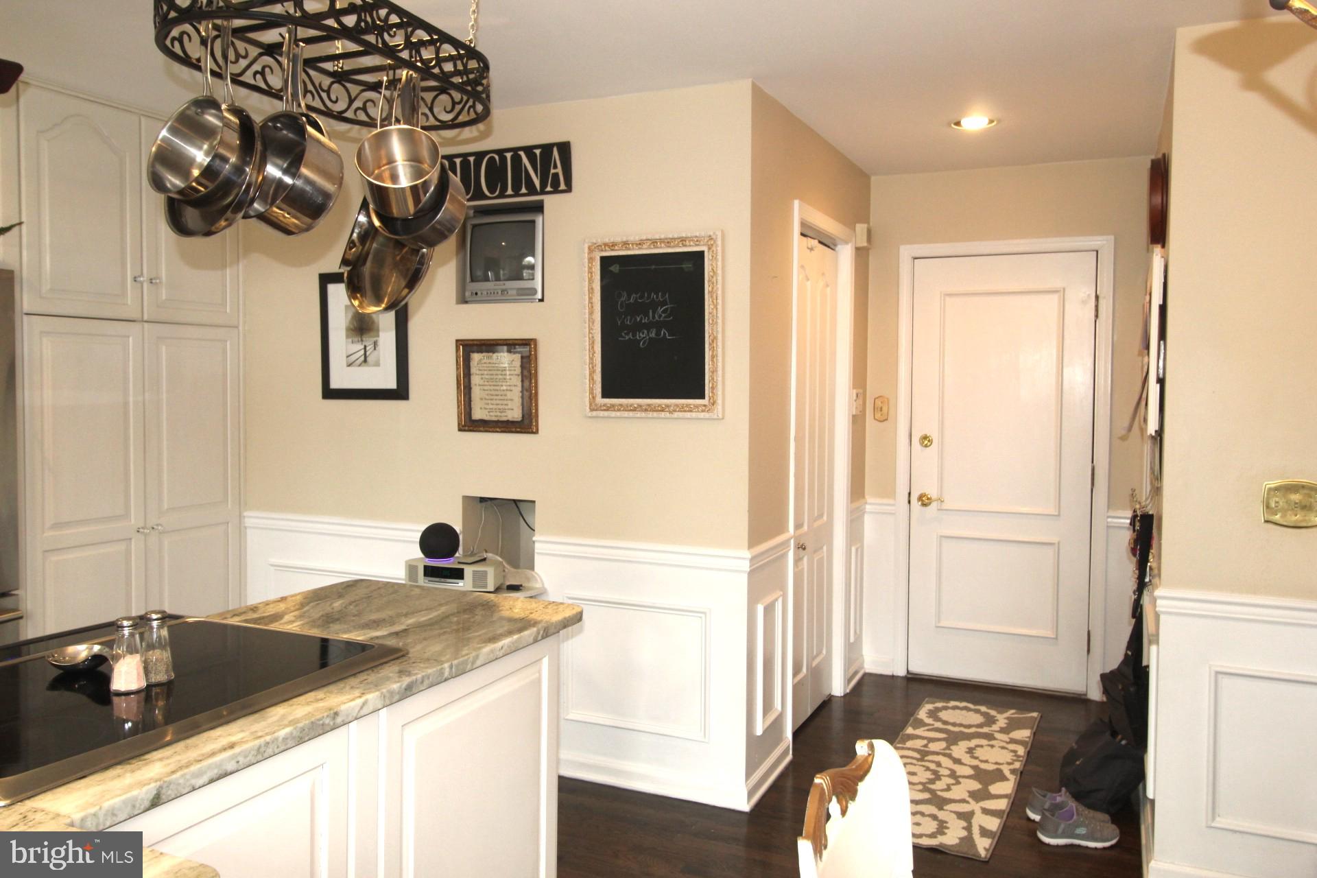 MADISON RIDGE - Residential