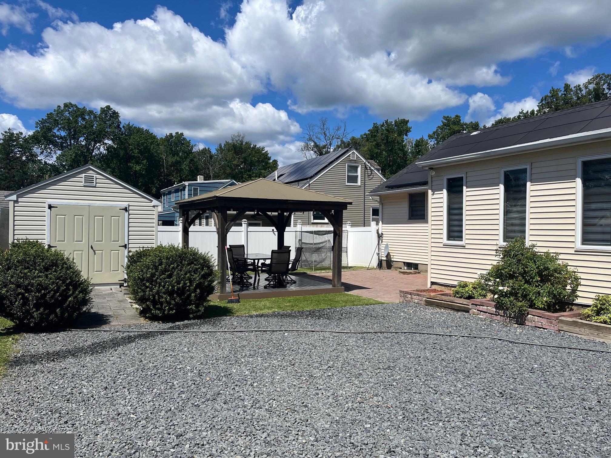 81 BERWYN PLACE