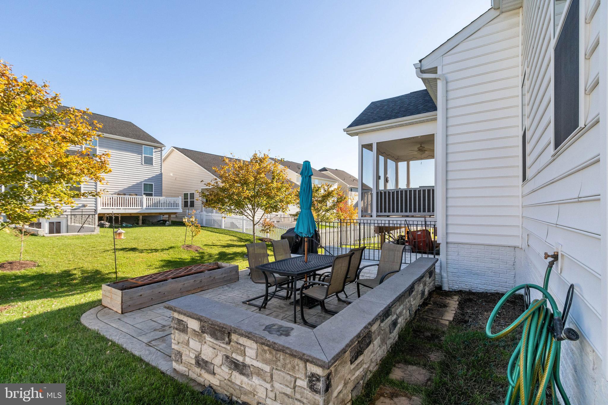 LAKE FREDERICK - Residential