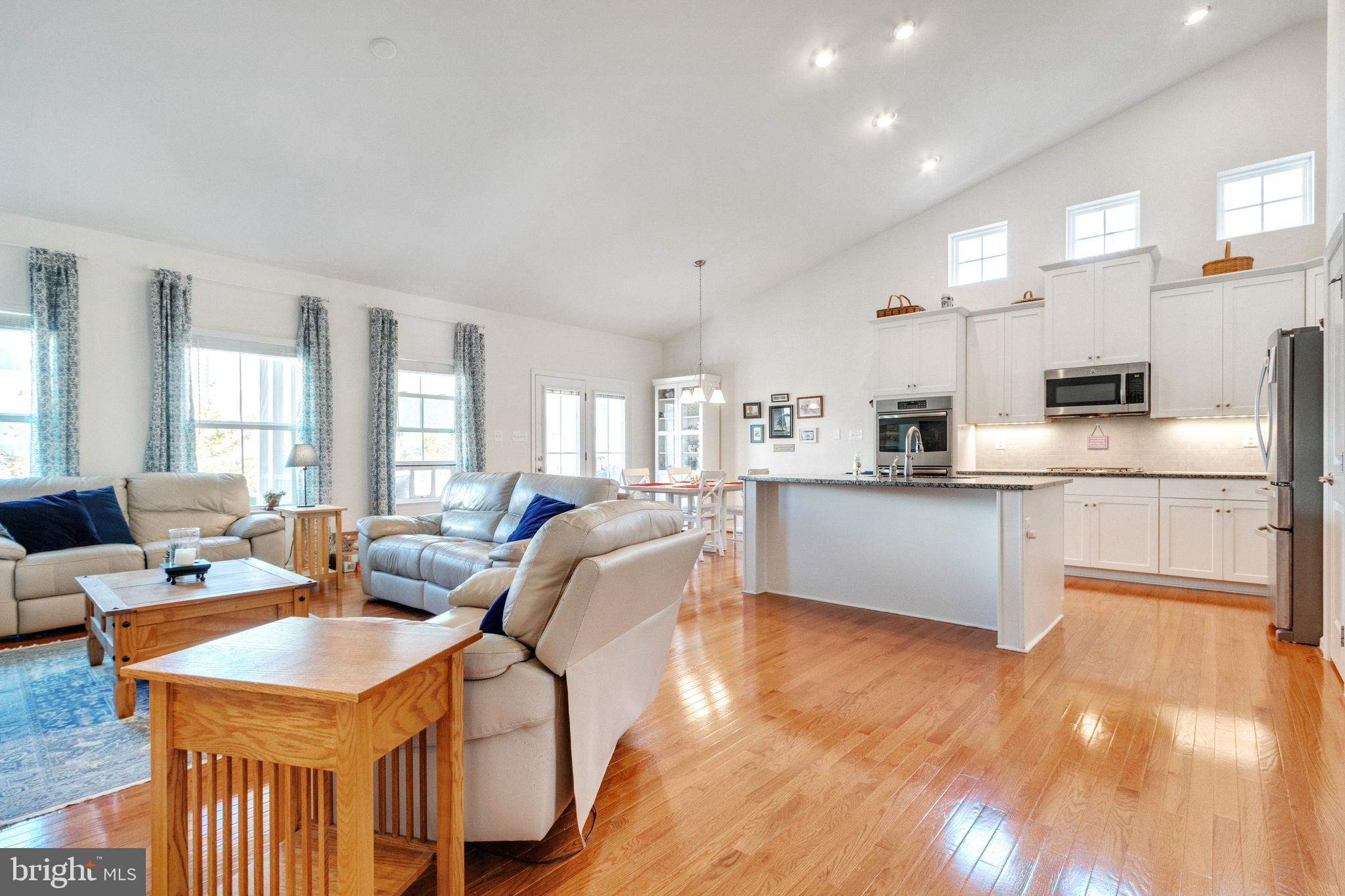 LAKE FREDERICK - Residential