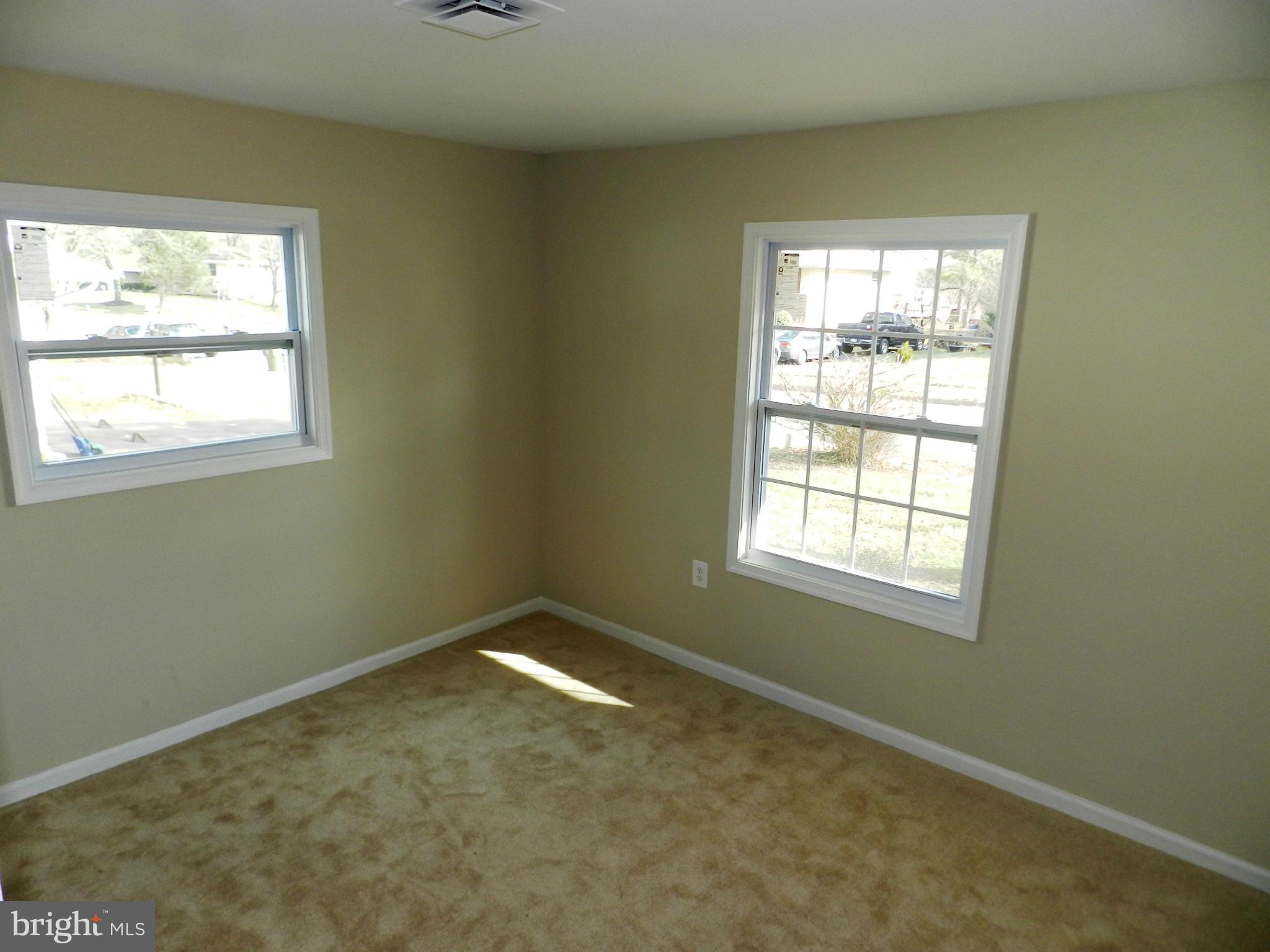 STERLING - Residential Lease