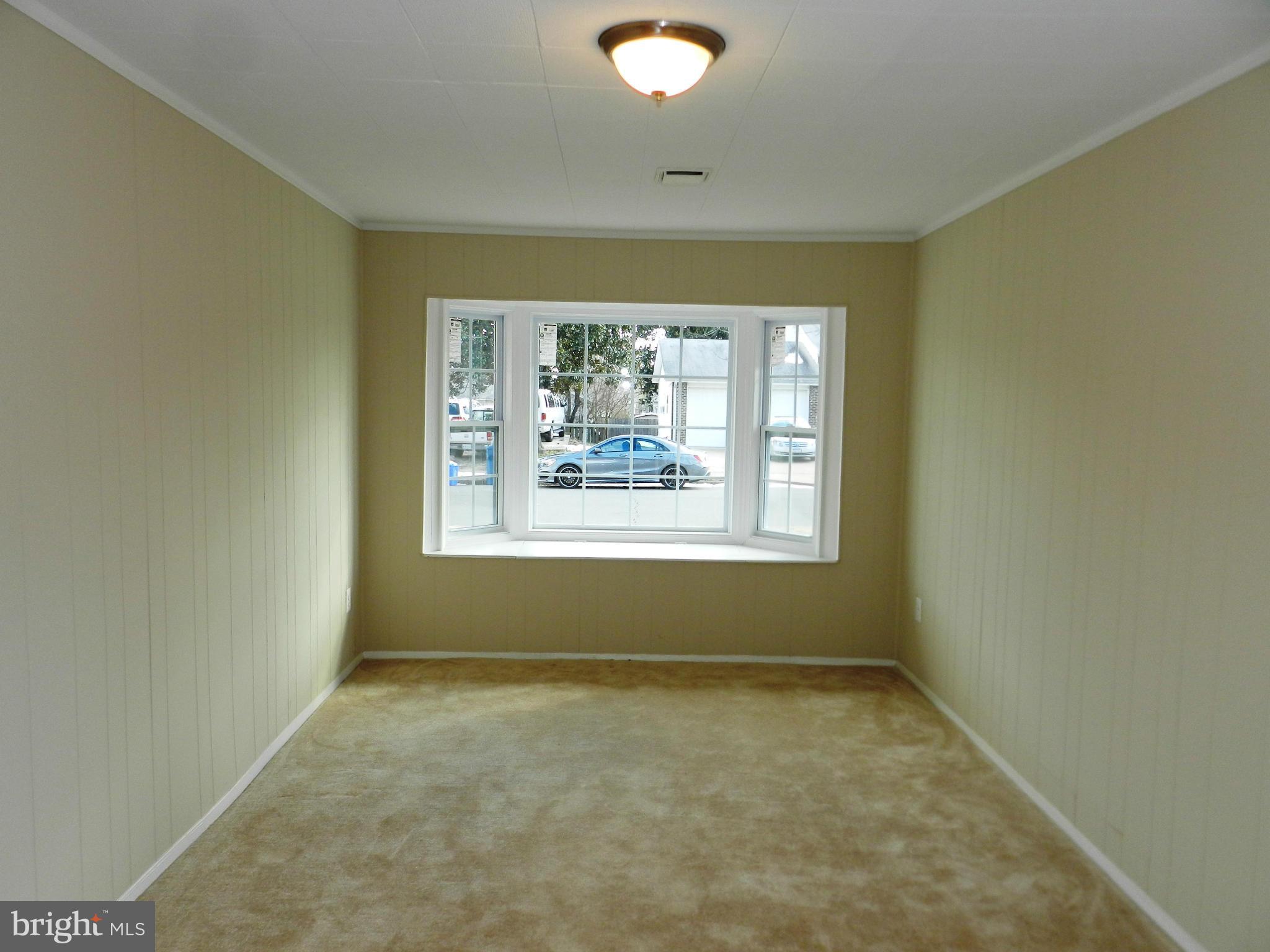 STERLING - Residential Lease