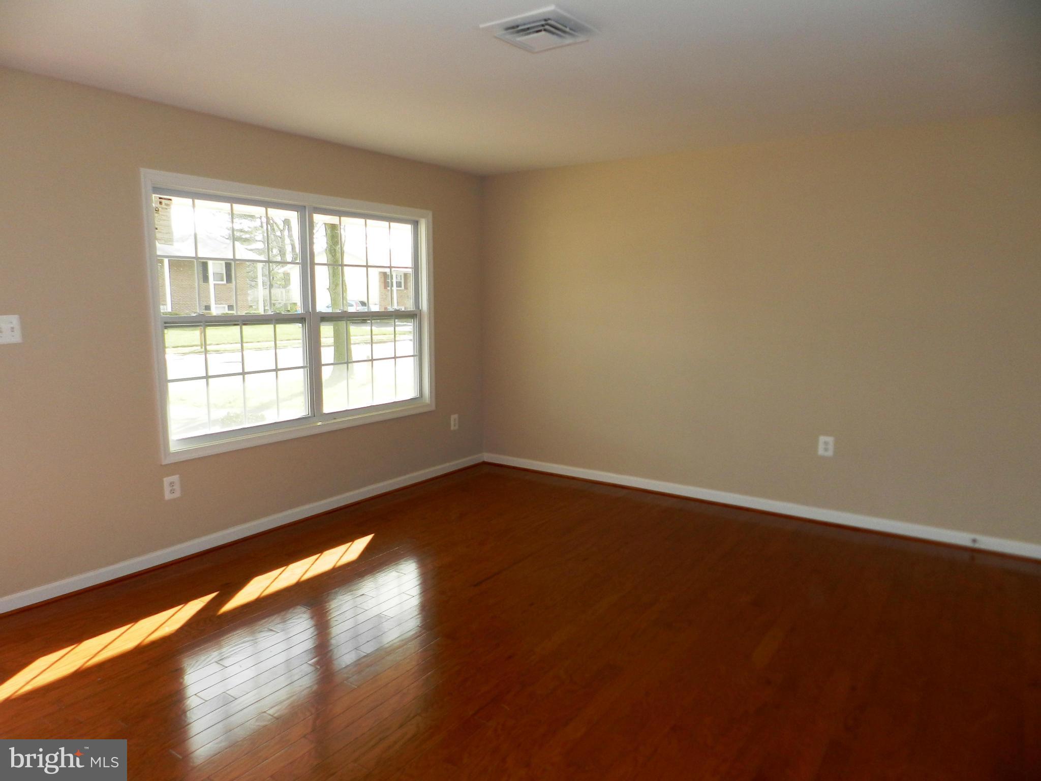 STERLING - Residential Lease