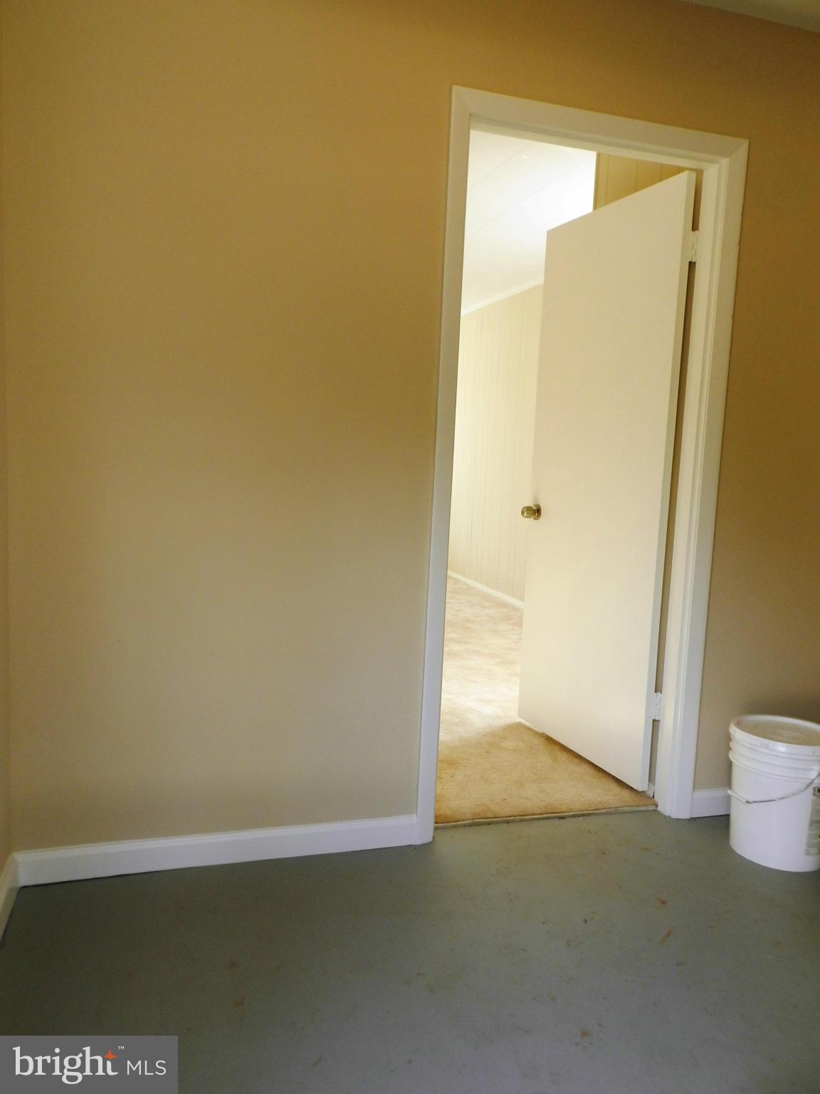 STERLING - Residential Lease