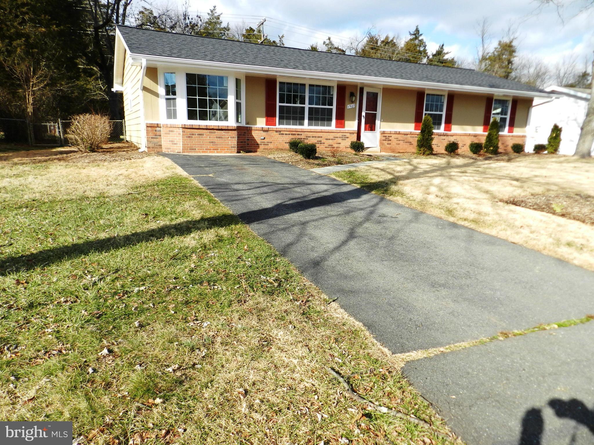 STERLING - Residential Lease