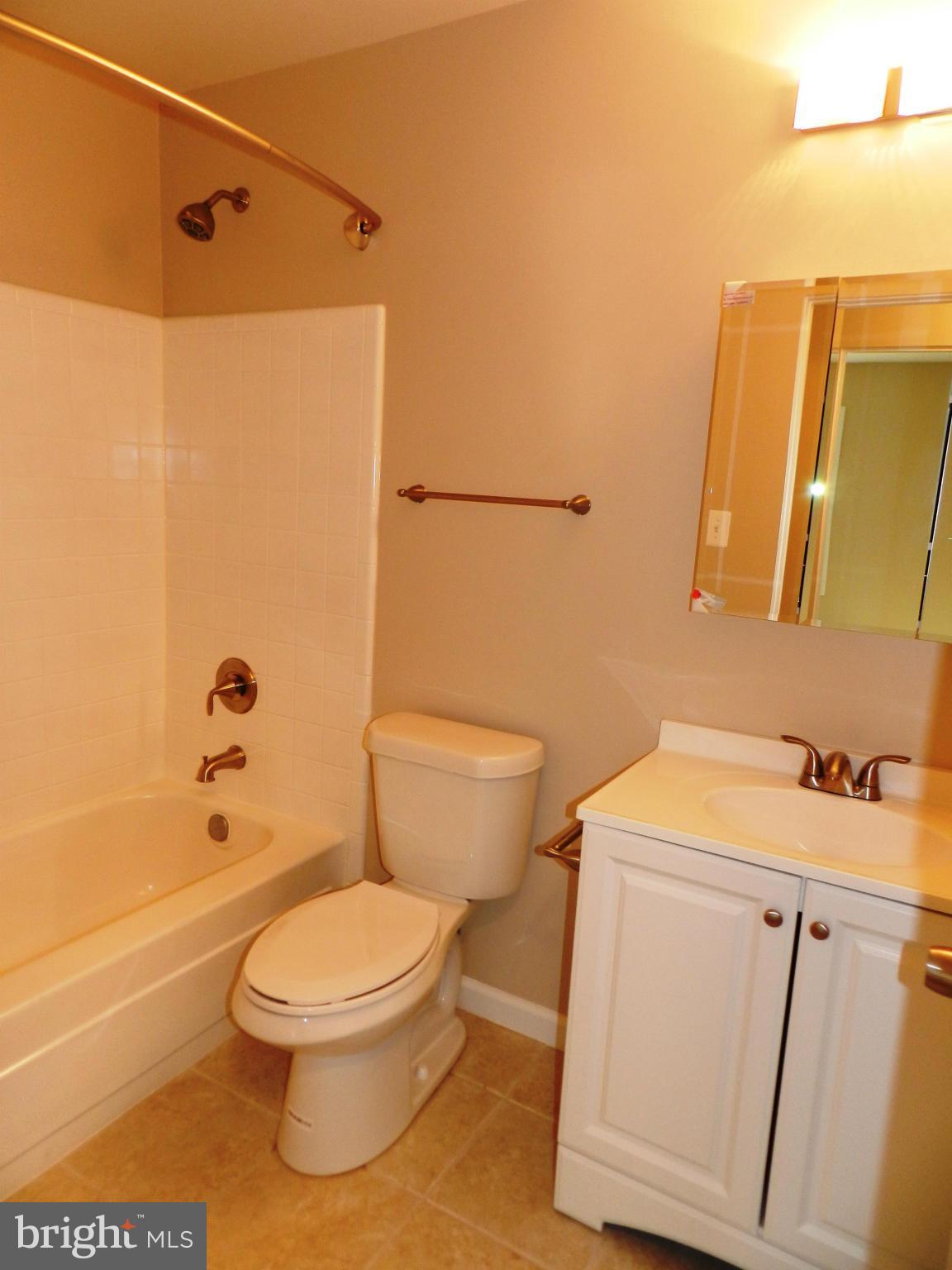 STERLING - Residential Lease