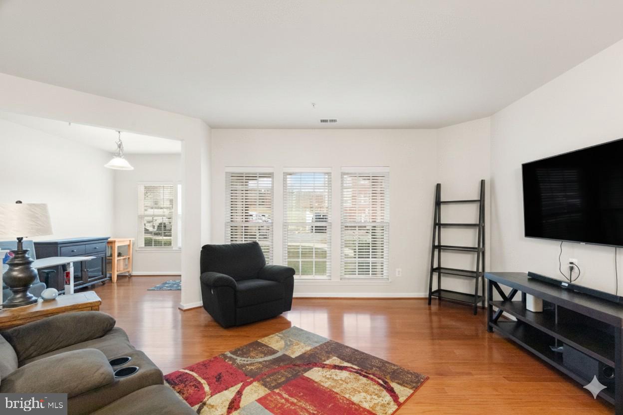 MONMOUTH MEADOWS - Residential