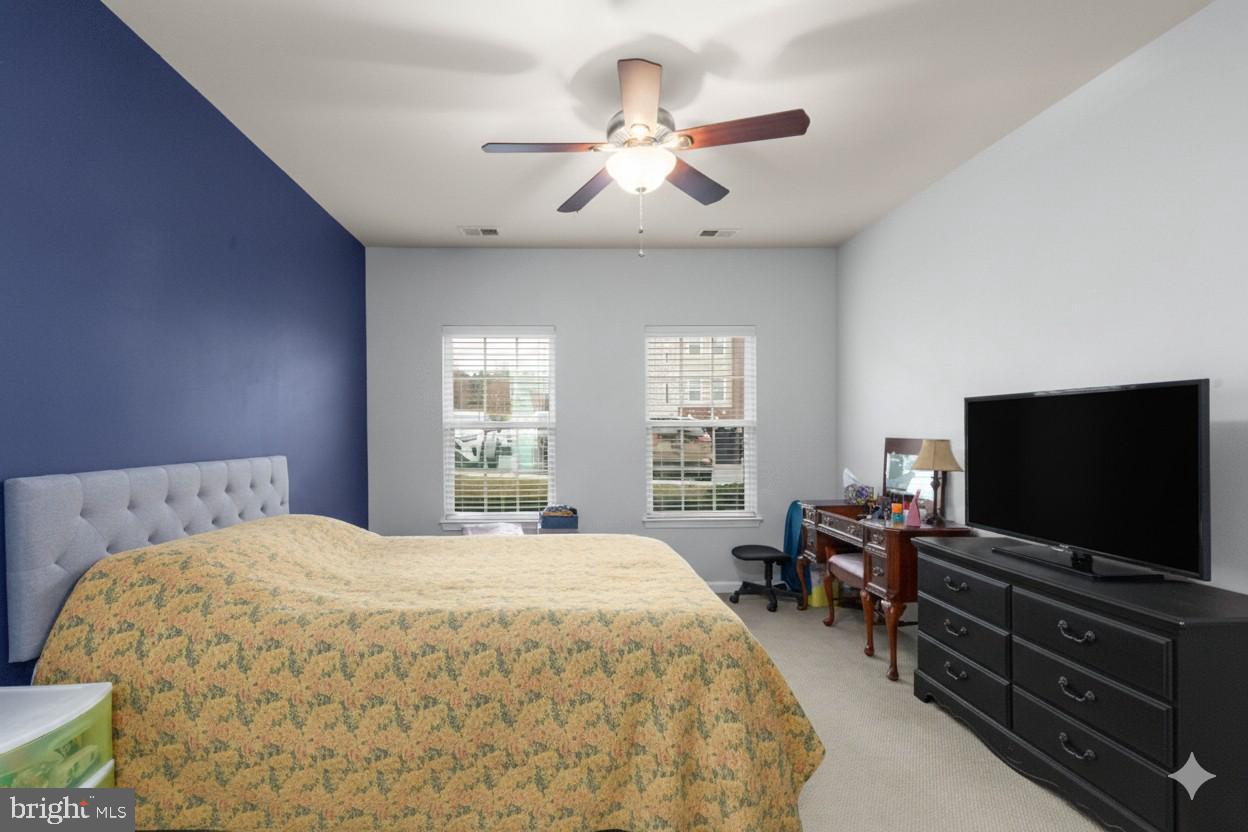 MONMOUTH MEADOWS - Residential