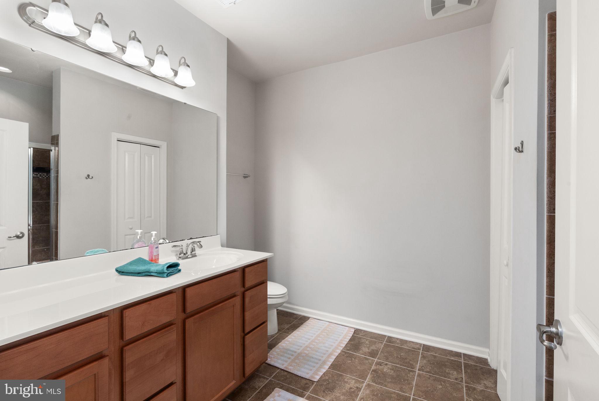 MONMOUTH MEADOWS - Residential