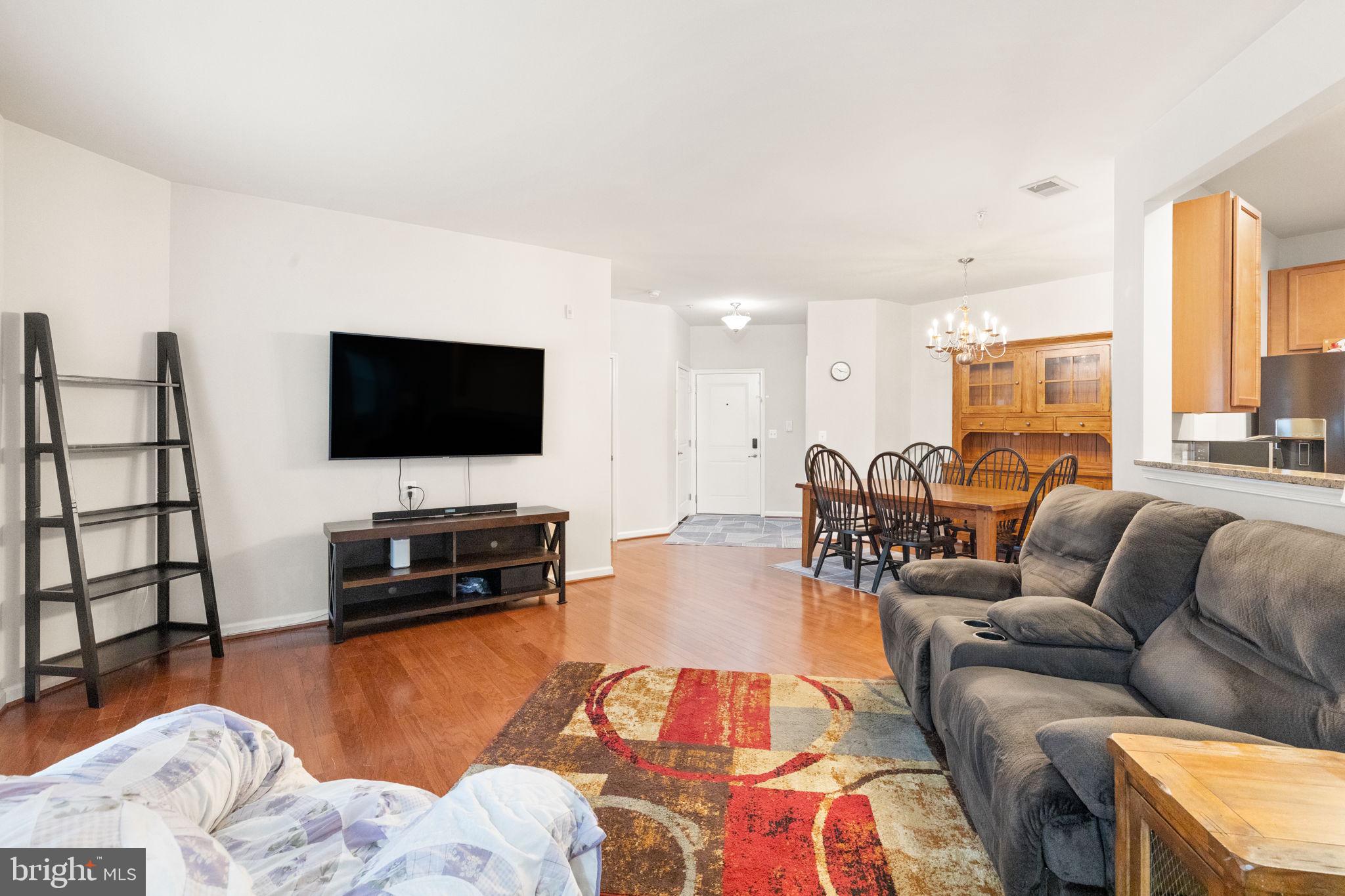 MONMOUTH MEADOWS - Residential