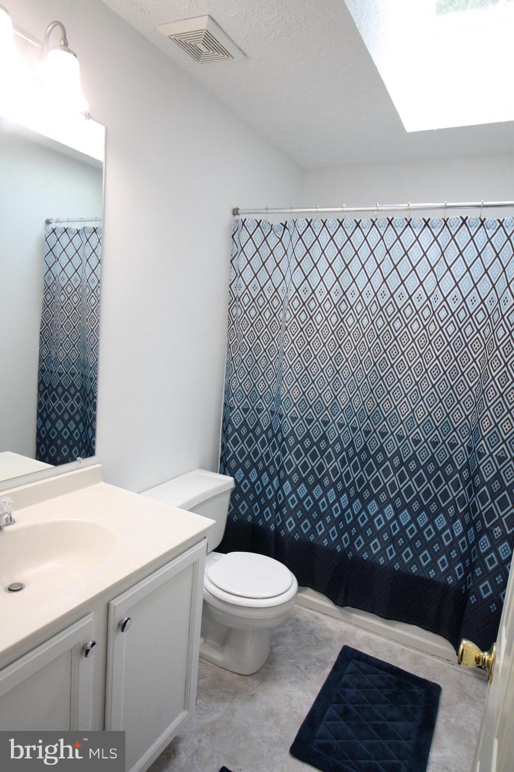 WHITE OAK VILLAGE - Residential