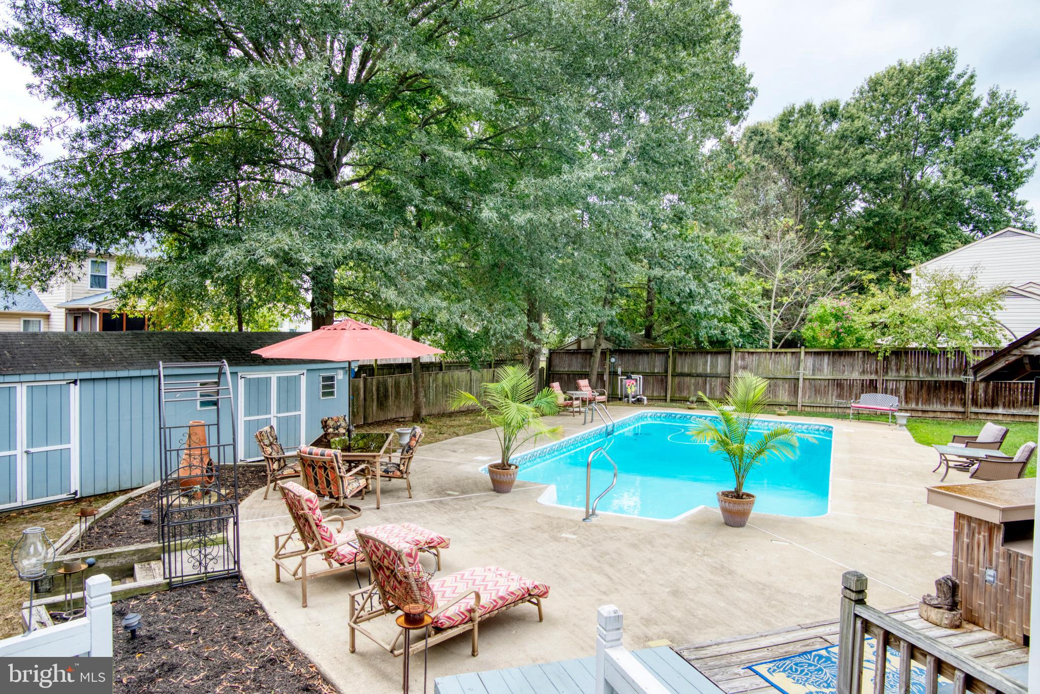 WHITE OAK VILLAGE - Residential