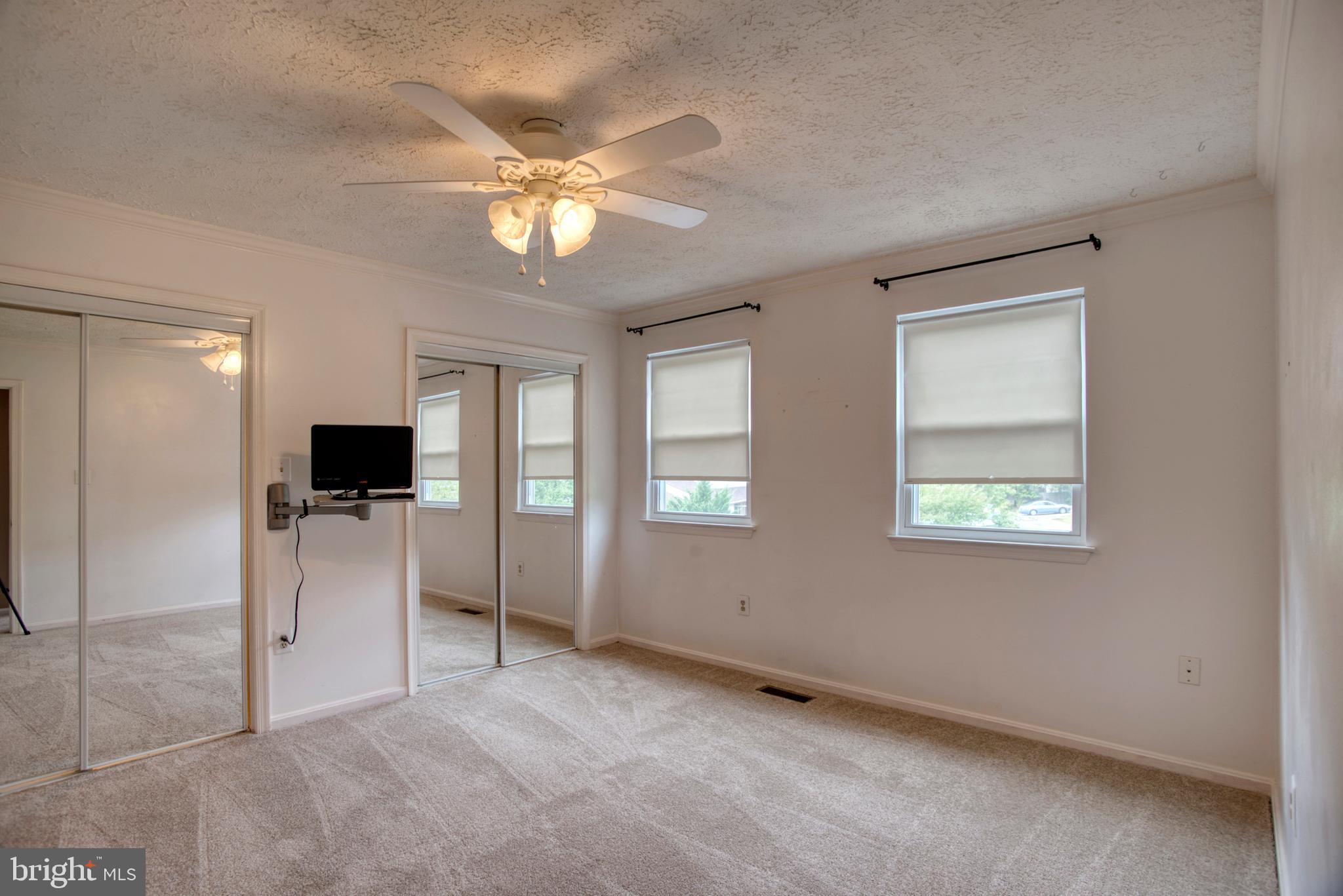 WHITE OAK VILLAGE - Residential