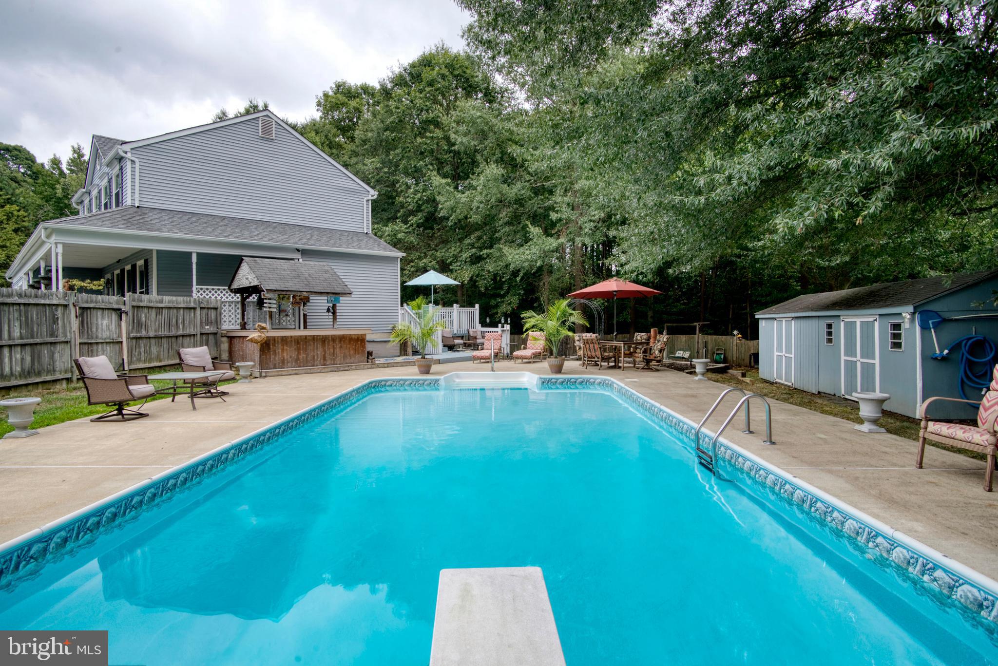 WHITE OAK VILLAGE - Residential