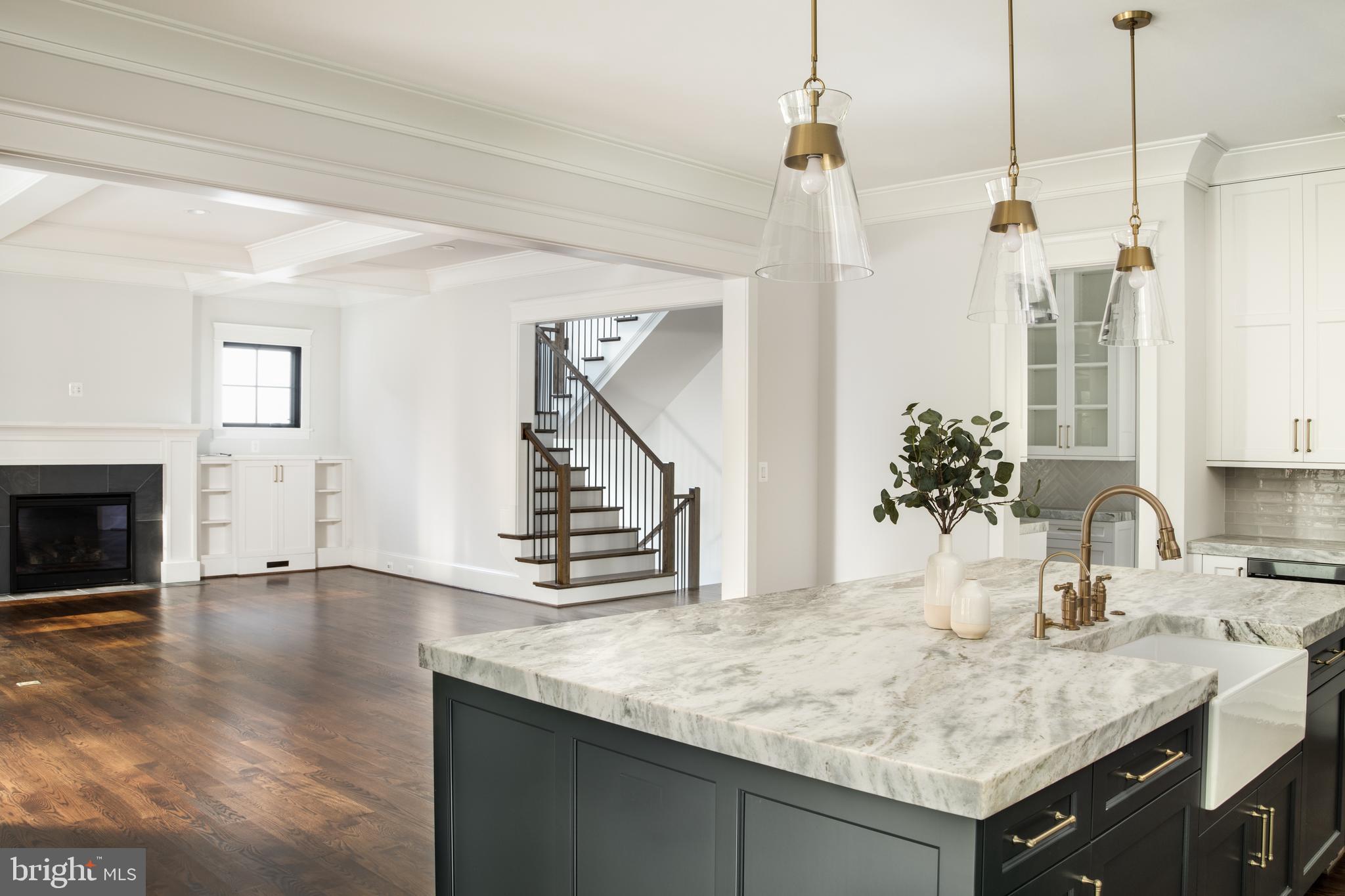 WOODHAVEN - Residential