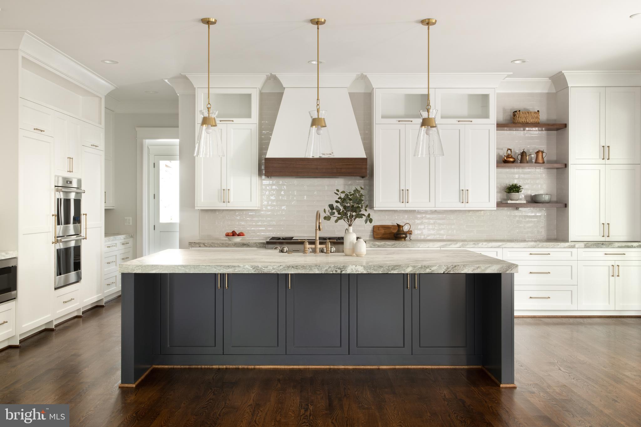 WOODHAVEN - Residential